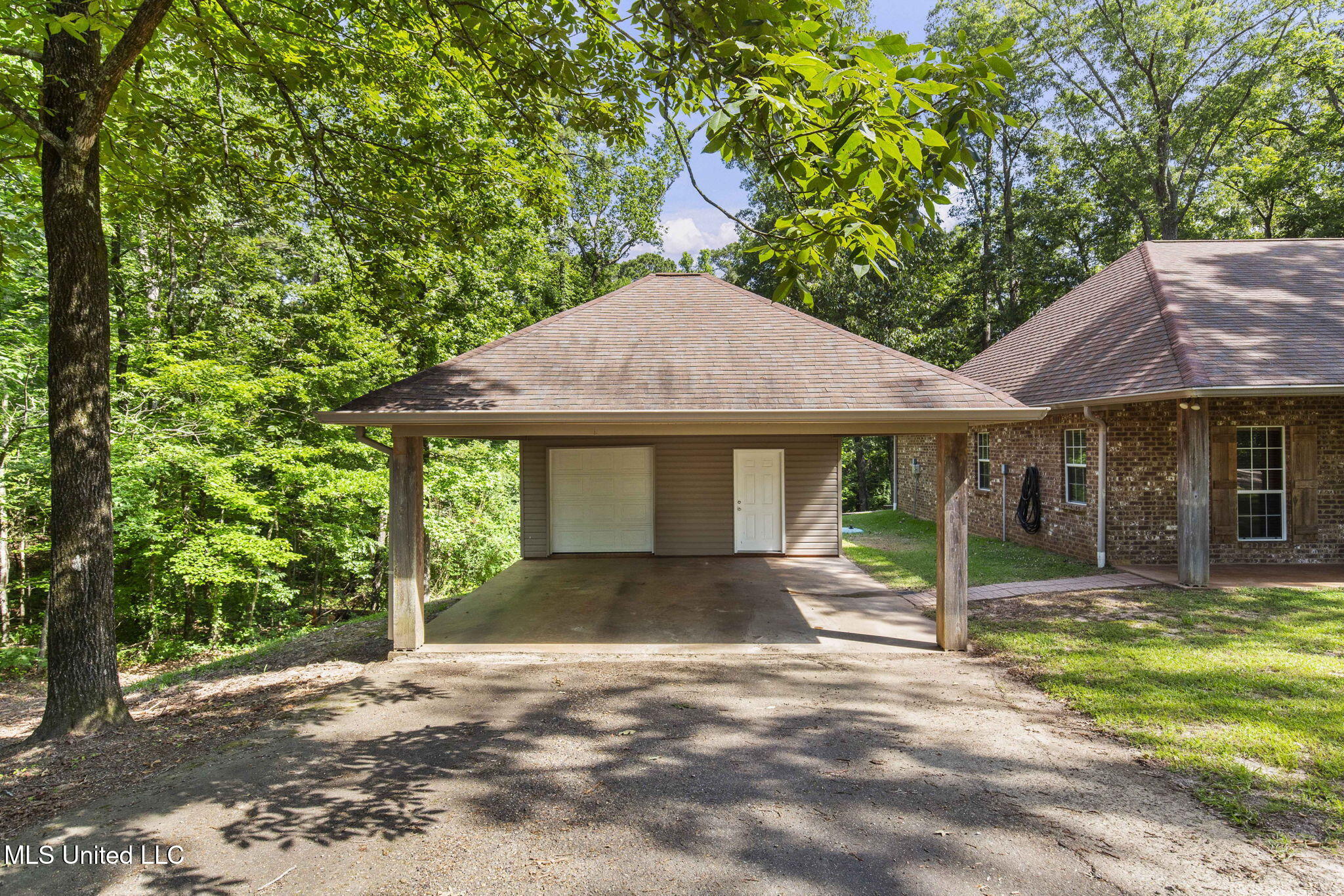 500 E Dewey Camp Drive Property Photo 36