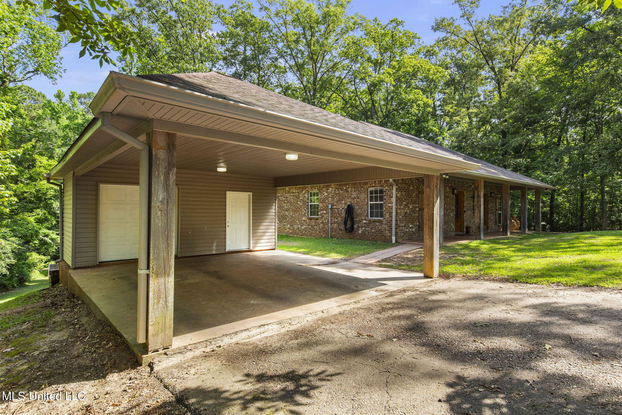 500 E Dewey Camp Drive Property Photo 37