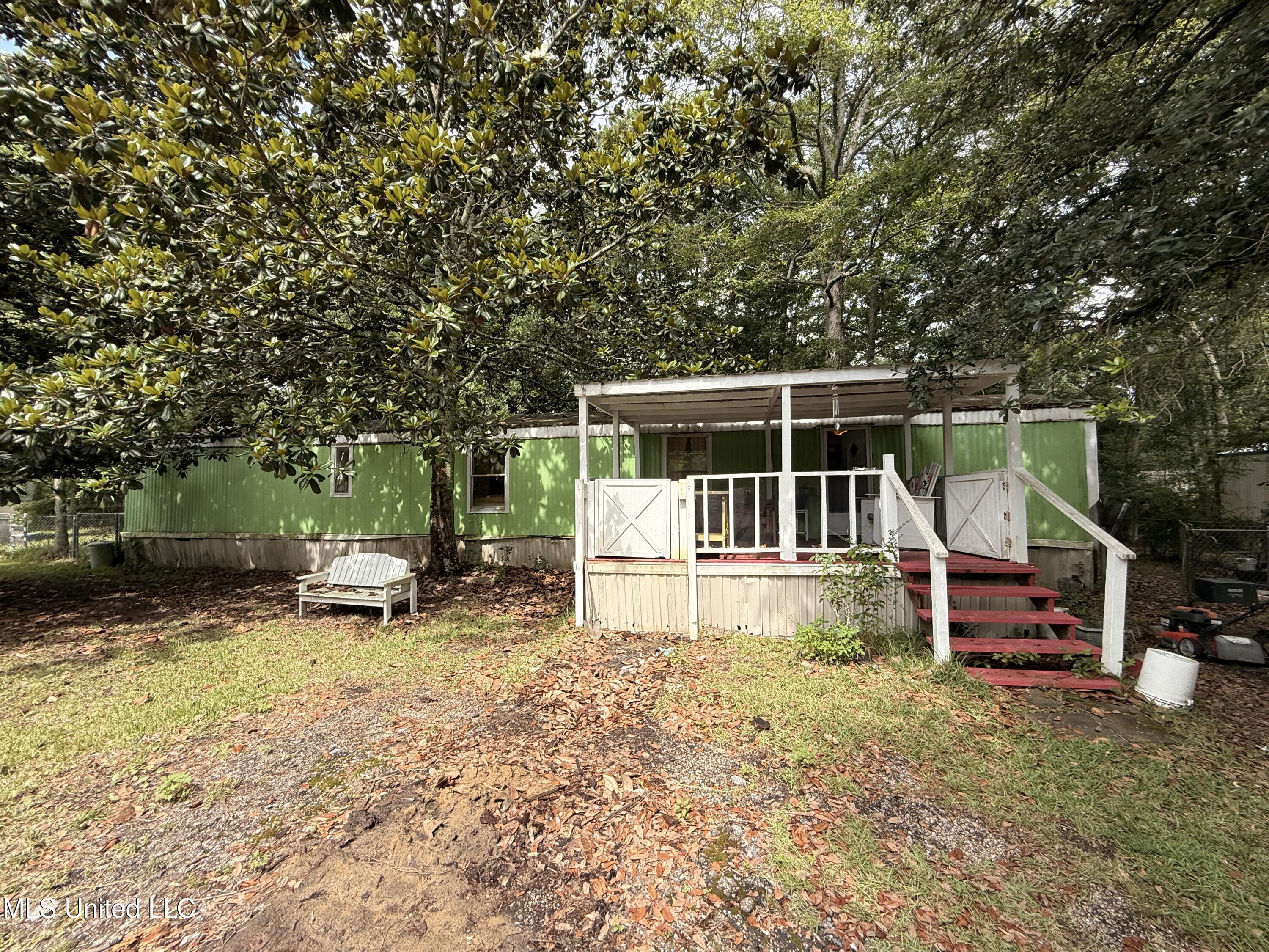 7825 Rockvale Drive Property Photo 1