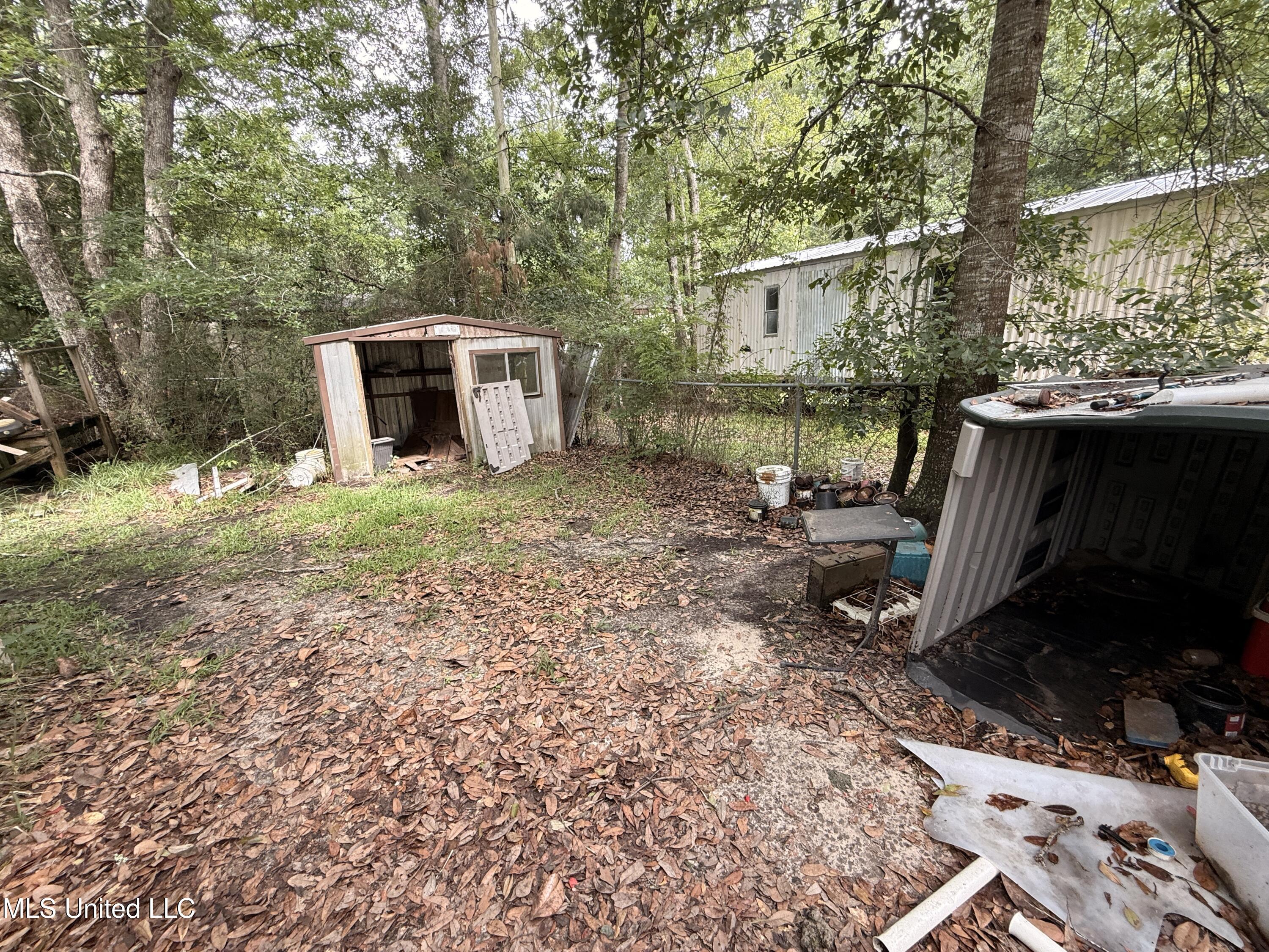 7825 Rockvale Drive Property Photo 16