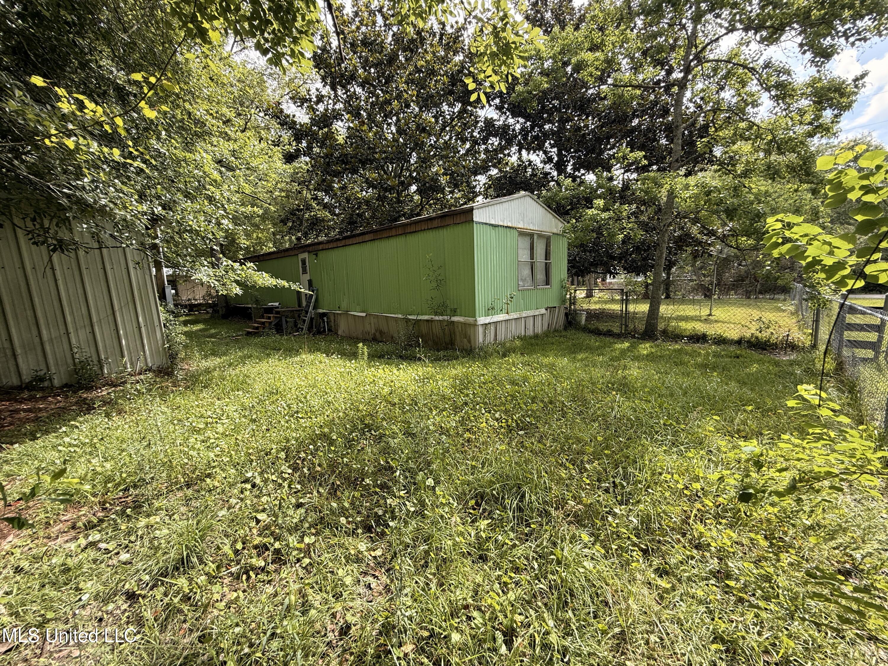 7825 Rockvale Drive Property Photo 20