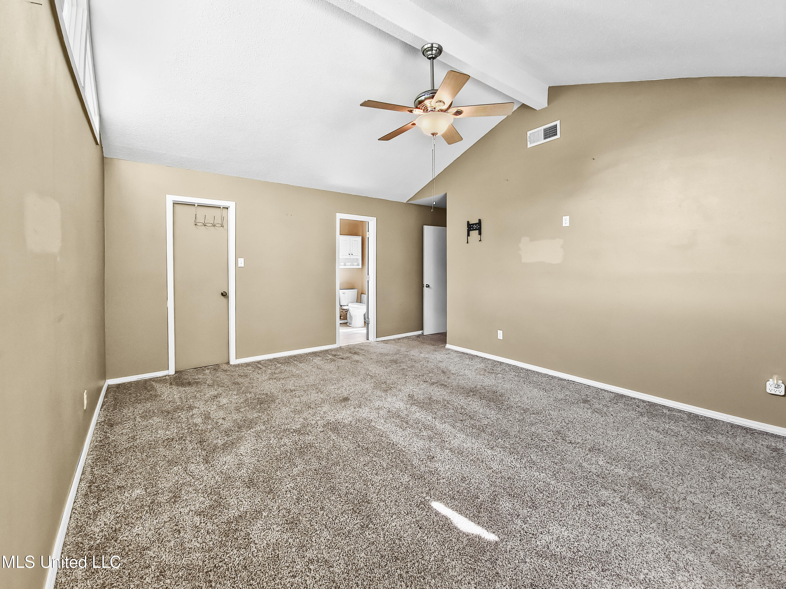 1334 Diller Road Property Photo 19
