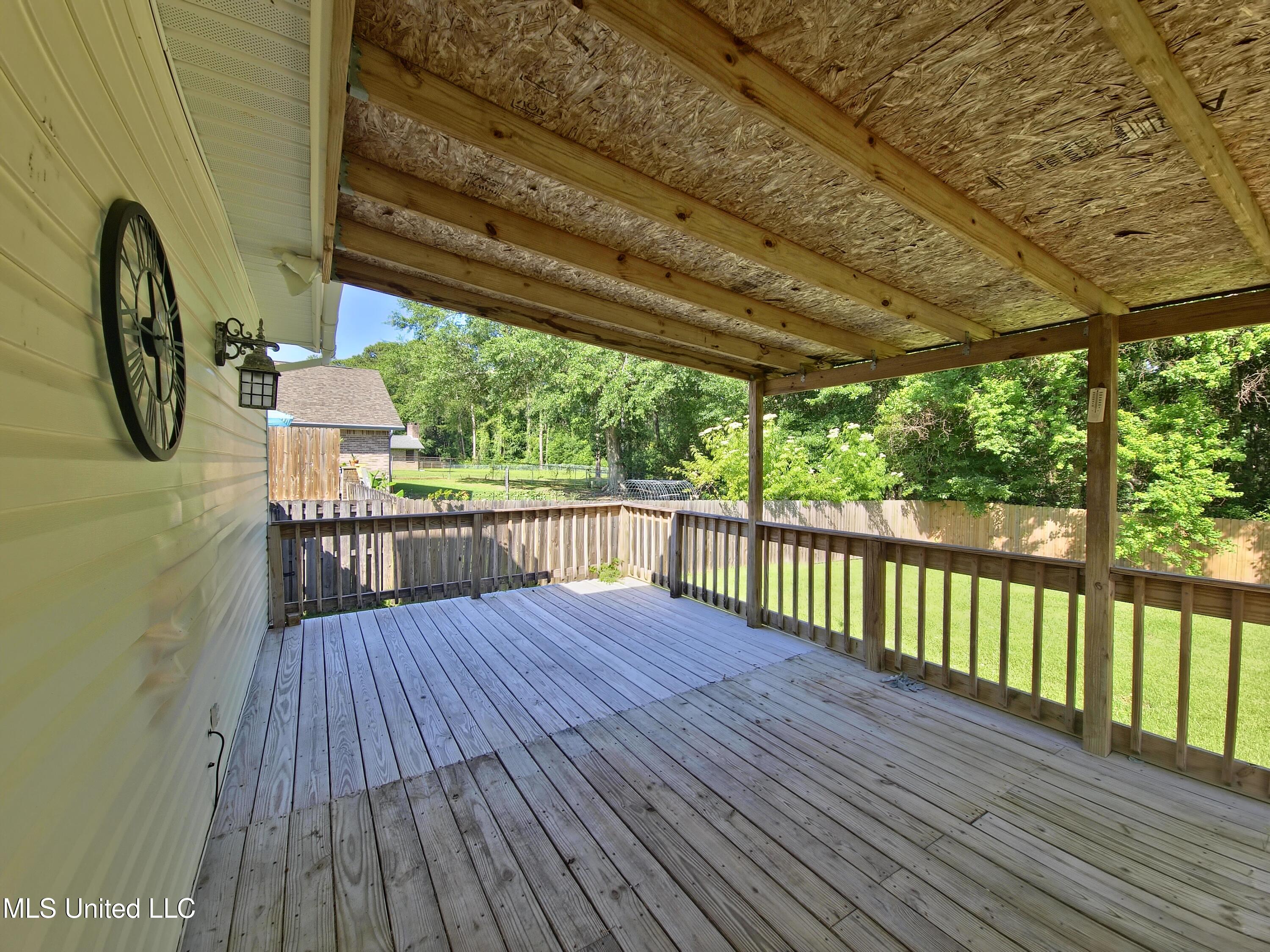 1334 Diller Road Property Photo 22