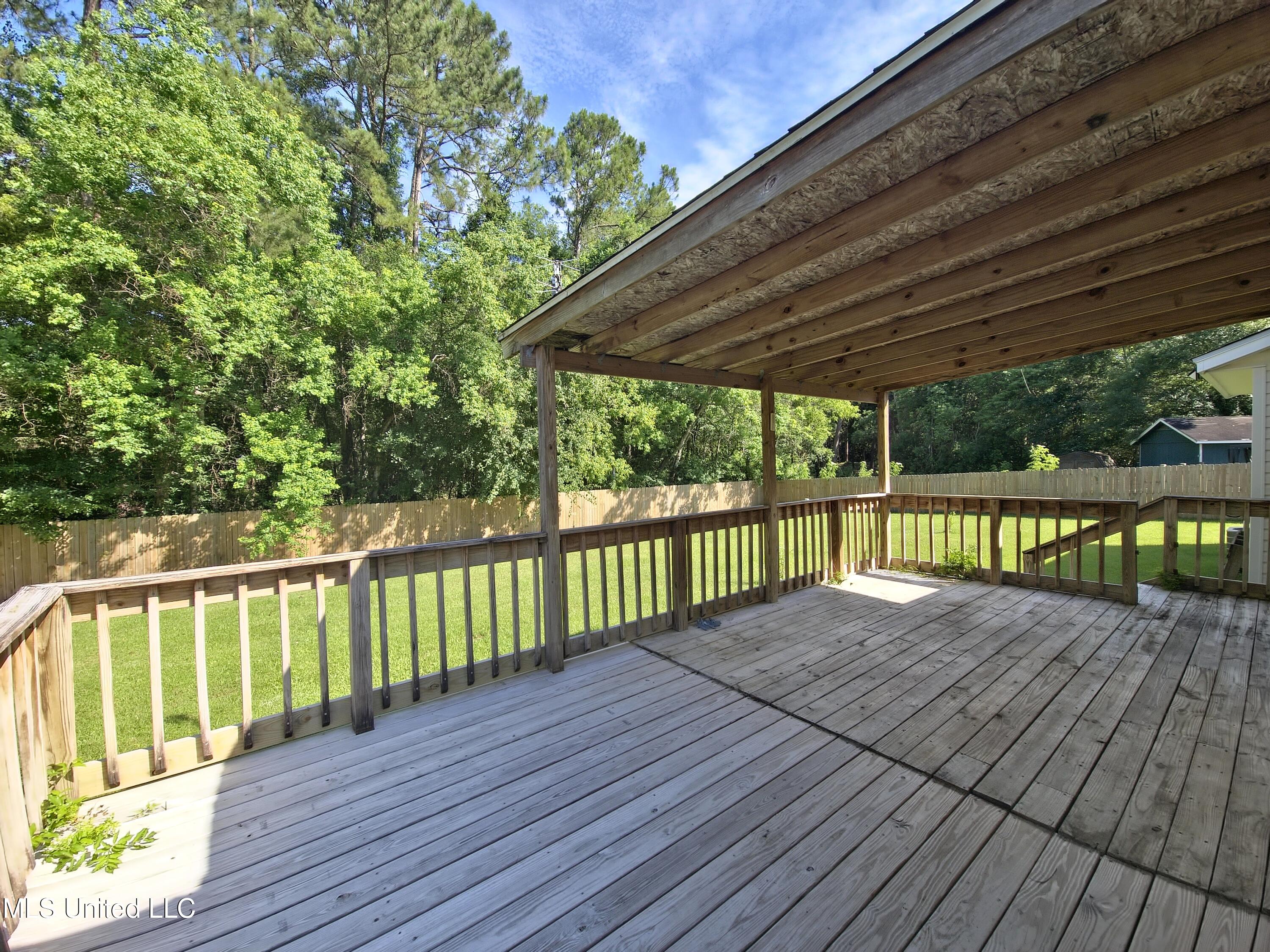 1334 Diller Road Property Photo 23