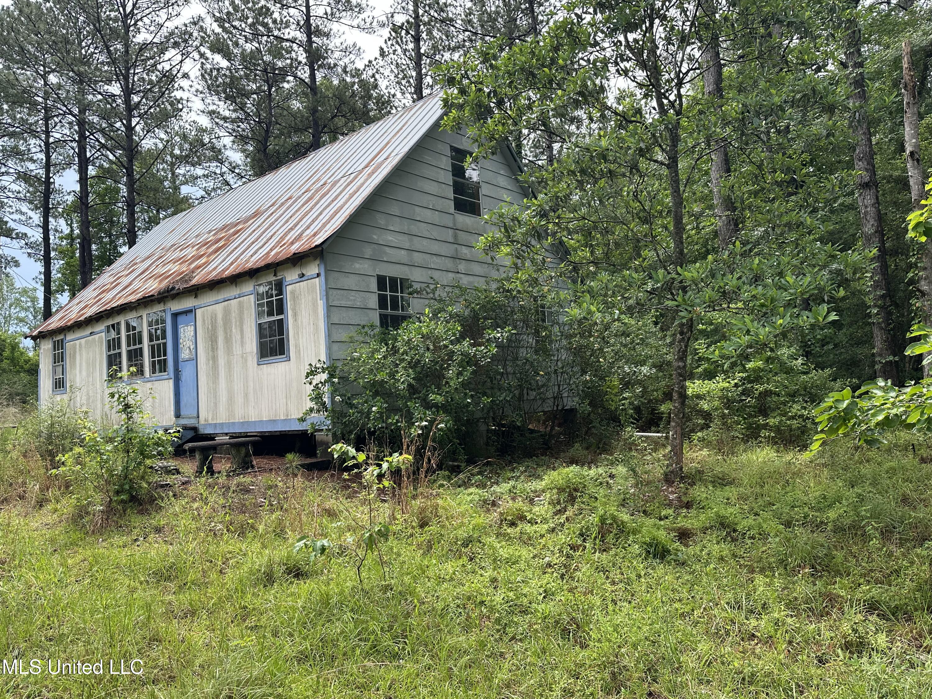261 Tom Chance Road Property Photo 7