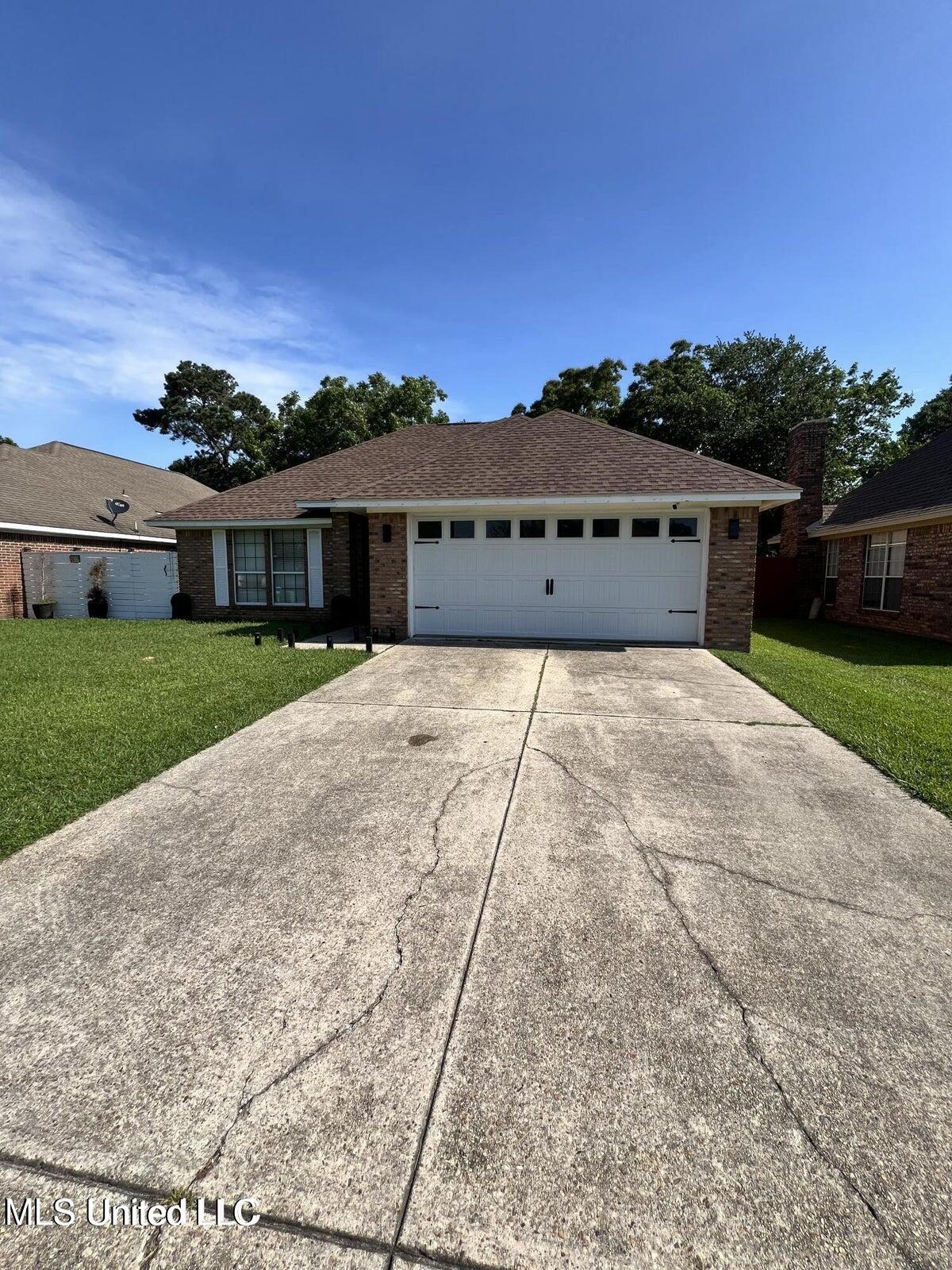 2617 Palmer Drive Property Photo 1