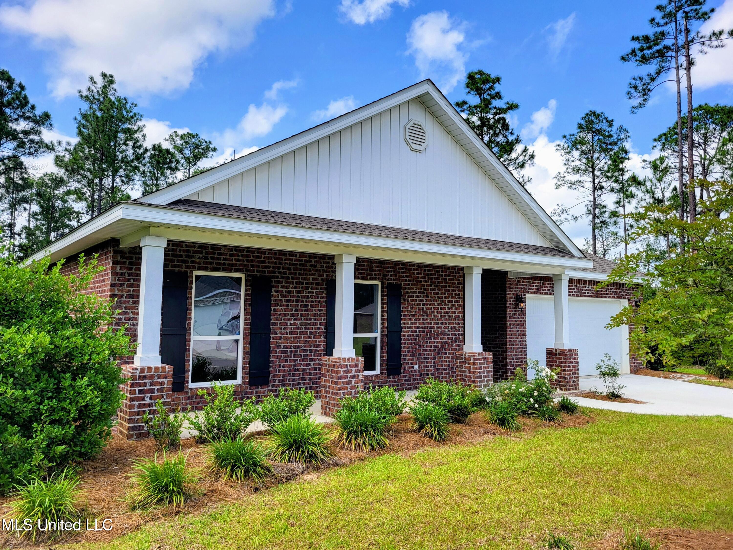 15109 Windmill Ridge Parkway Property Photo 2