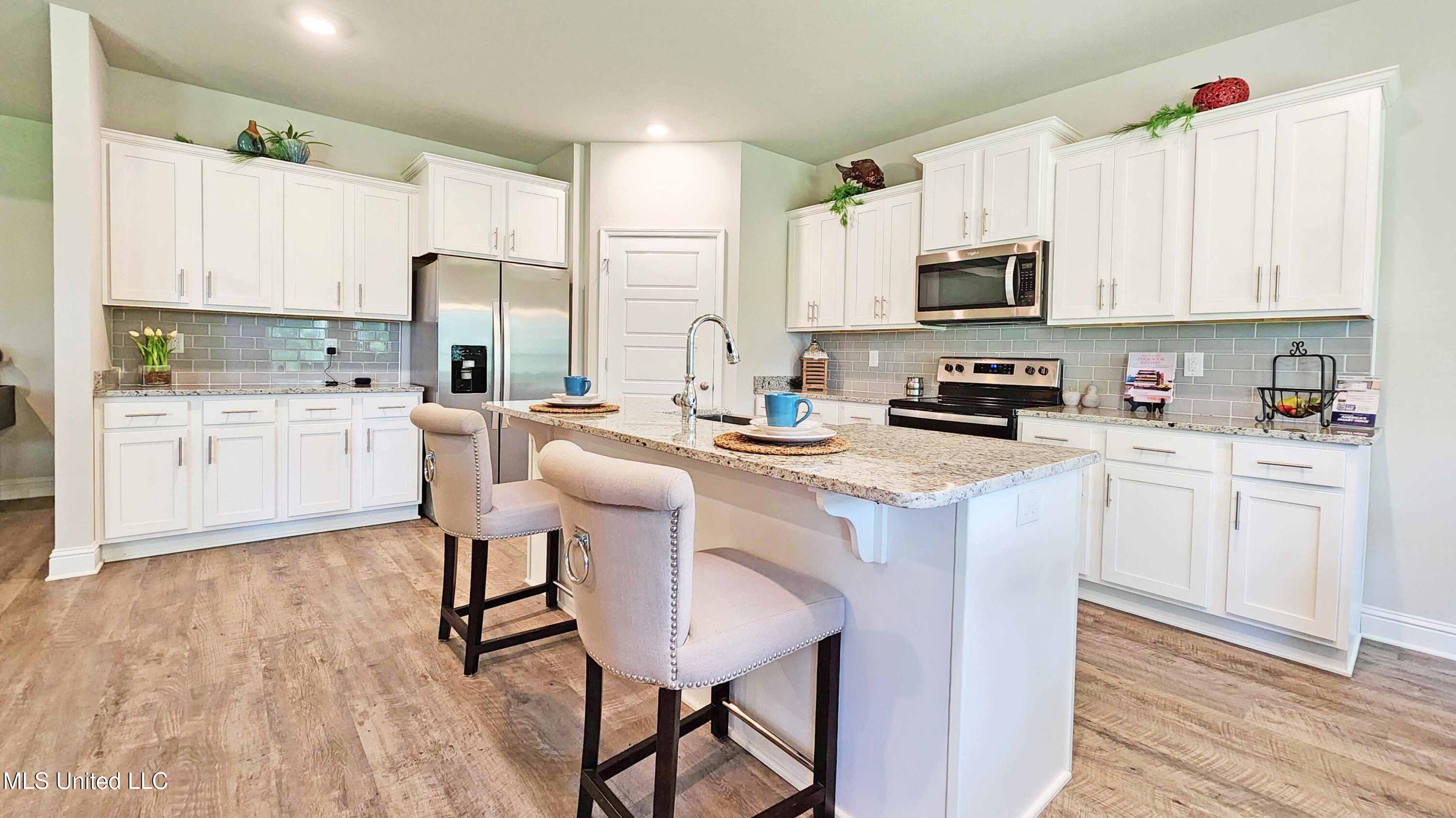 15109 Windmill Ridge Parkway Property Photo 13