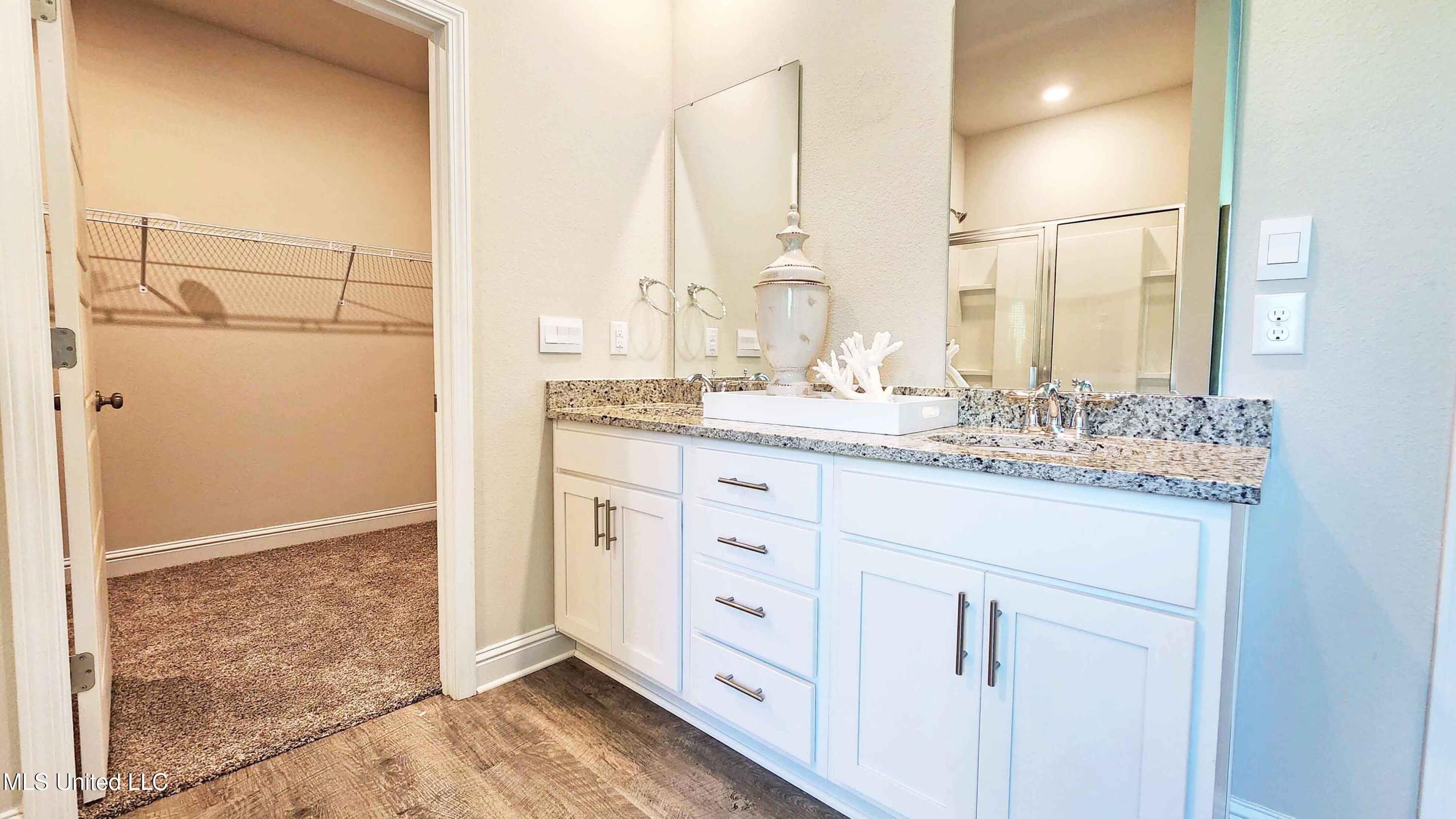 15109 Windmill Ridge Parkway Property Photo 20