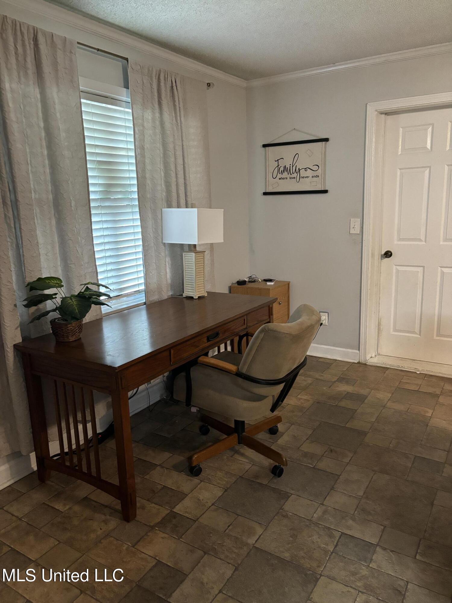 119 N Seashore Avenue Property Photo 6