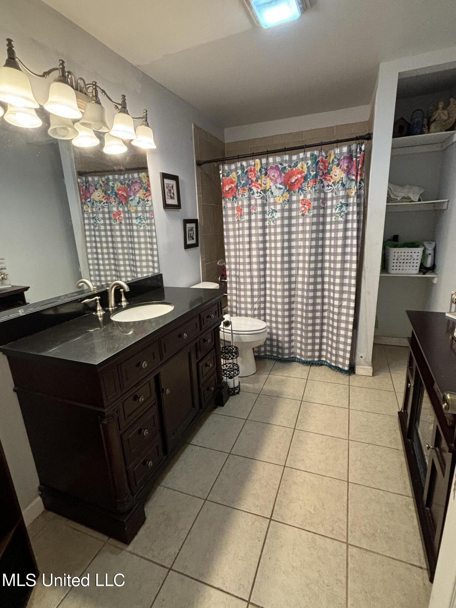 119 N Seashore Avenue Property Photo 16