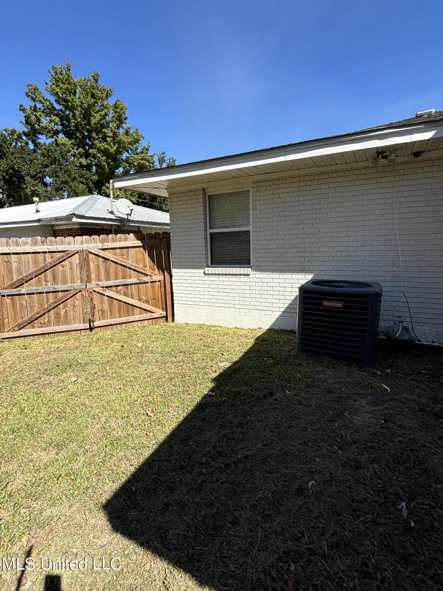 119 N Seashore Avenue Property Photo 30