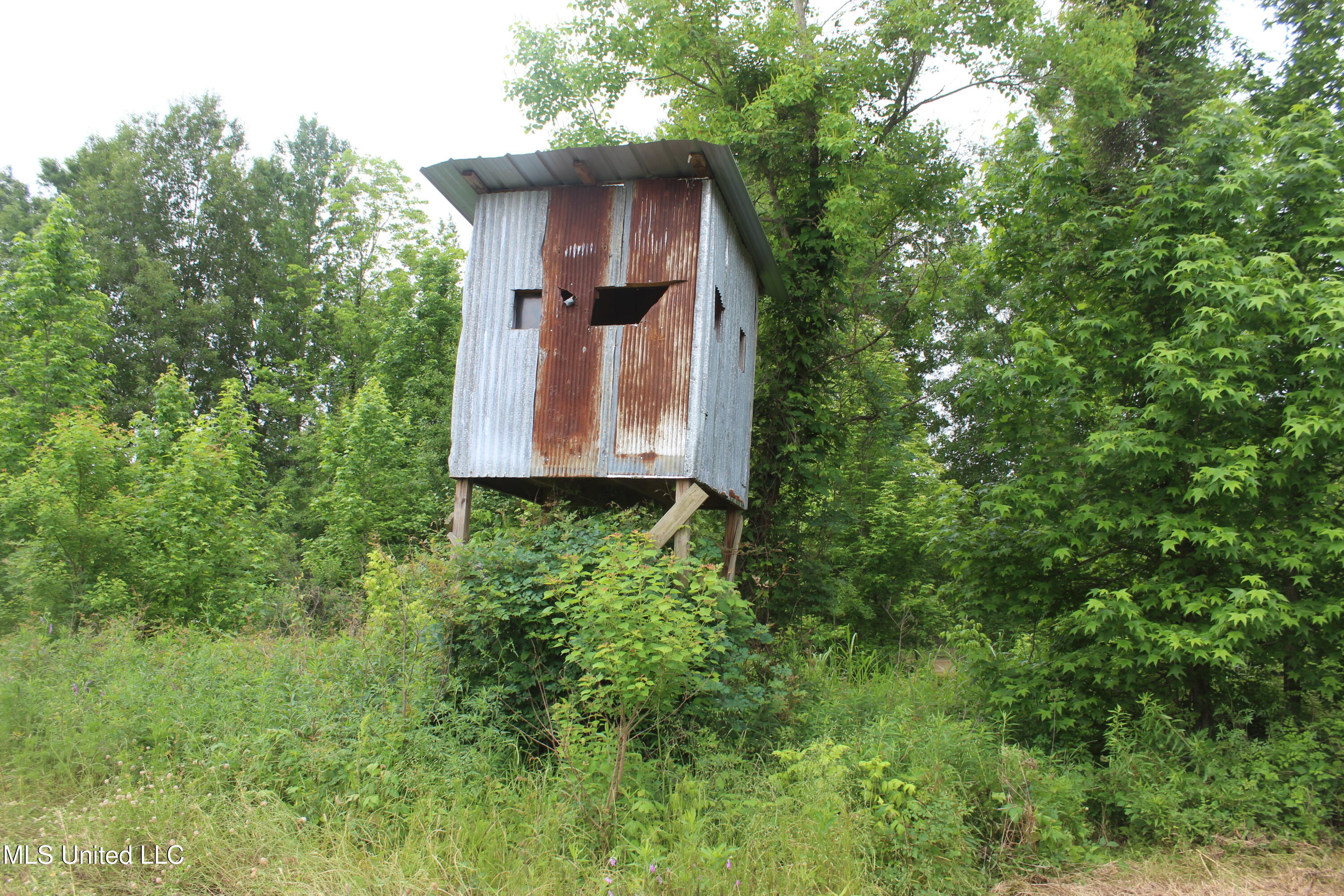 001 Levee Road Road Property Photo 39