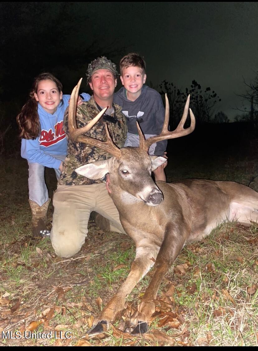 001 Levee Road Road Property Photo 43