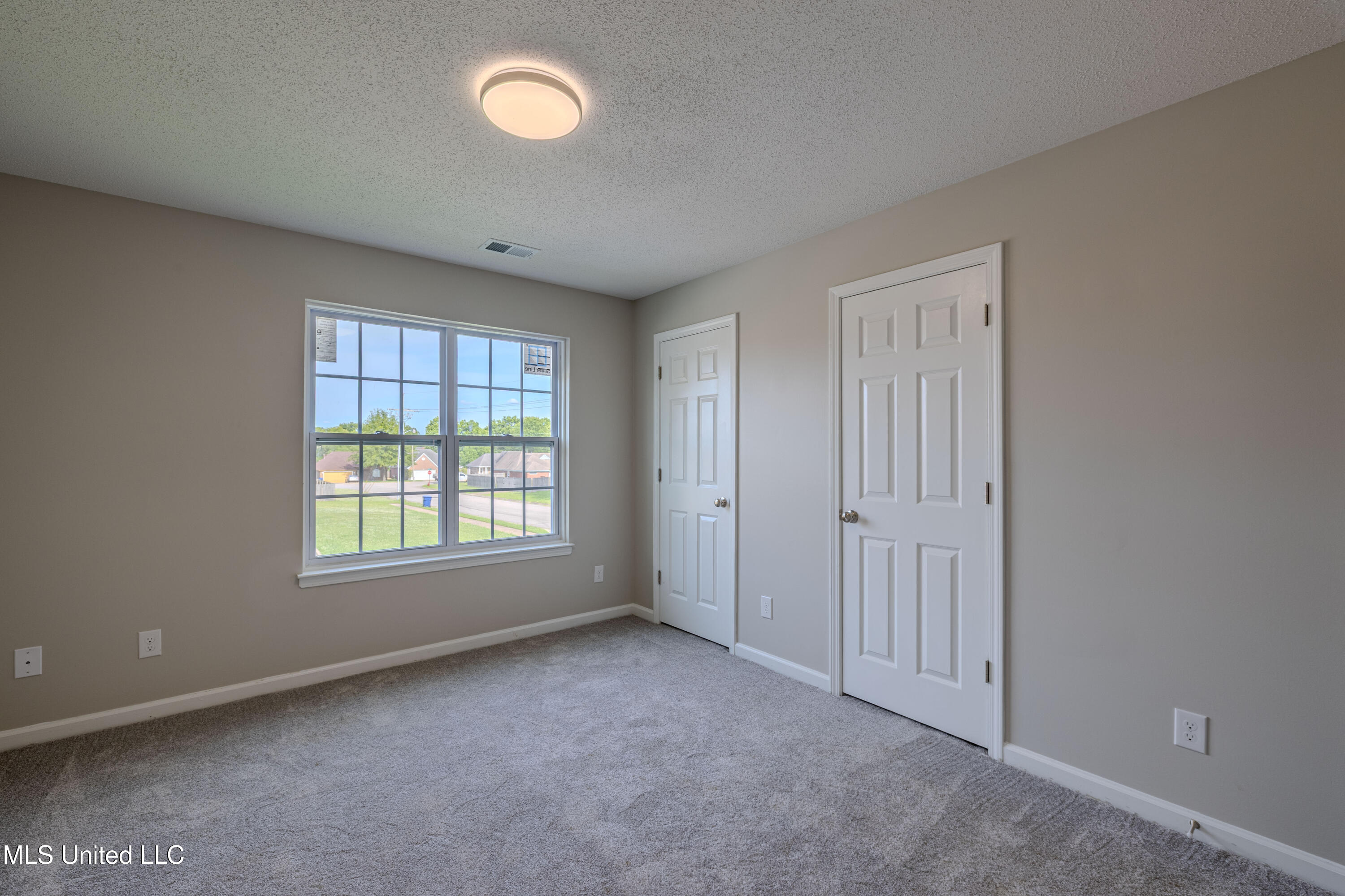 7241 Illinois Central Avenue Property Photo 17