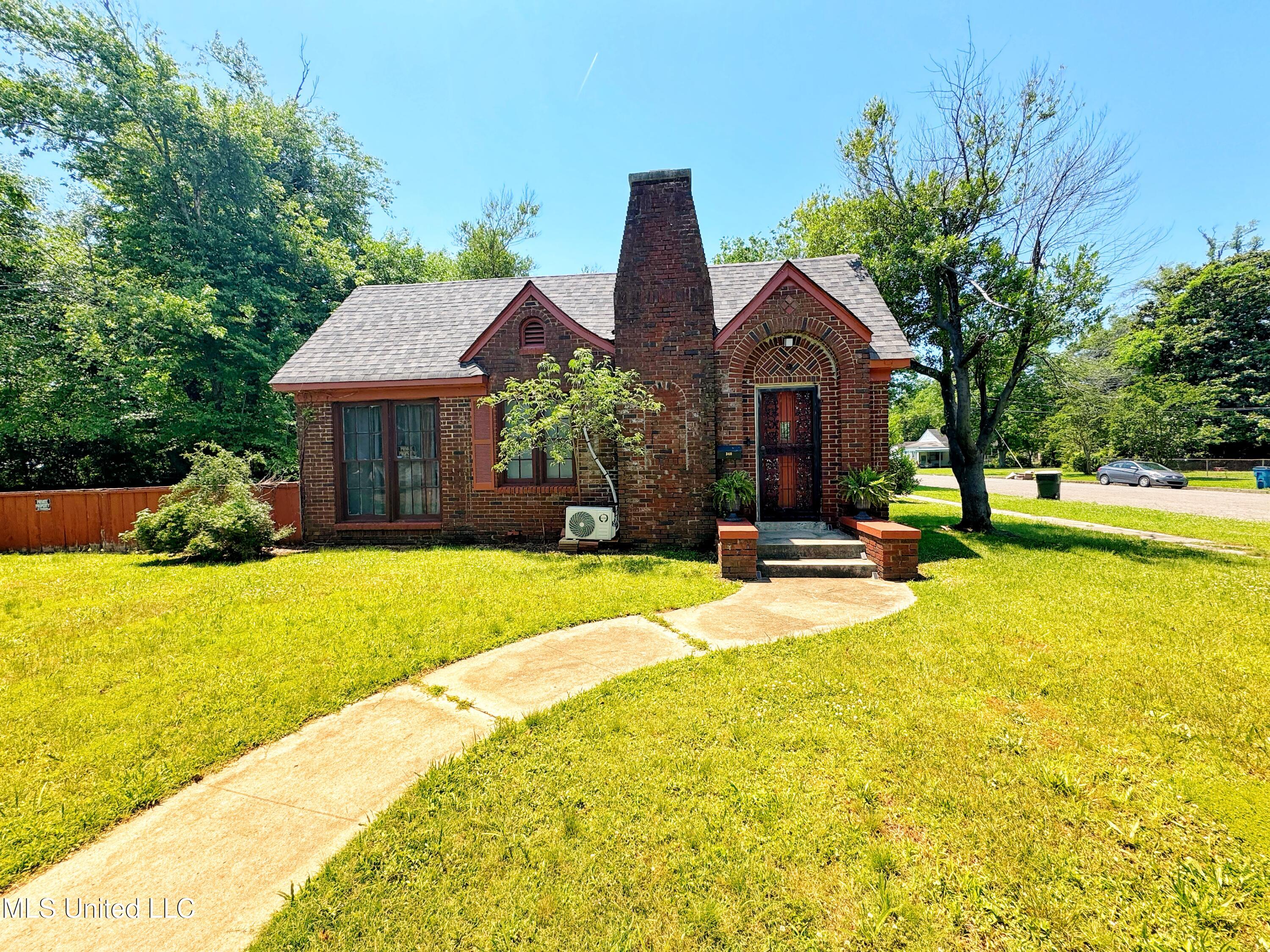 340 Elm Avenue Property Photo 1