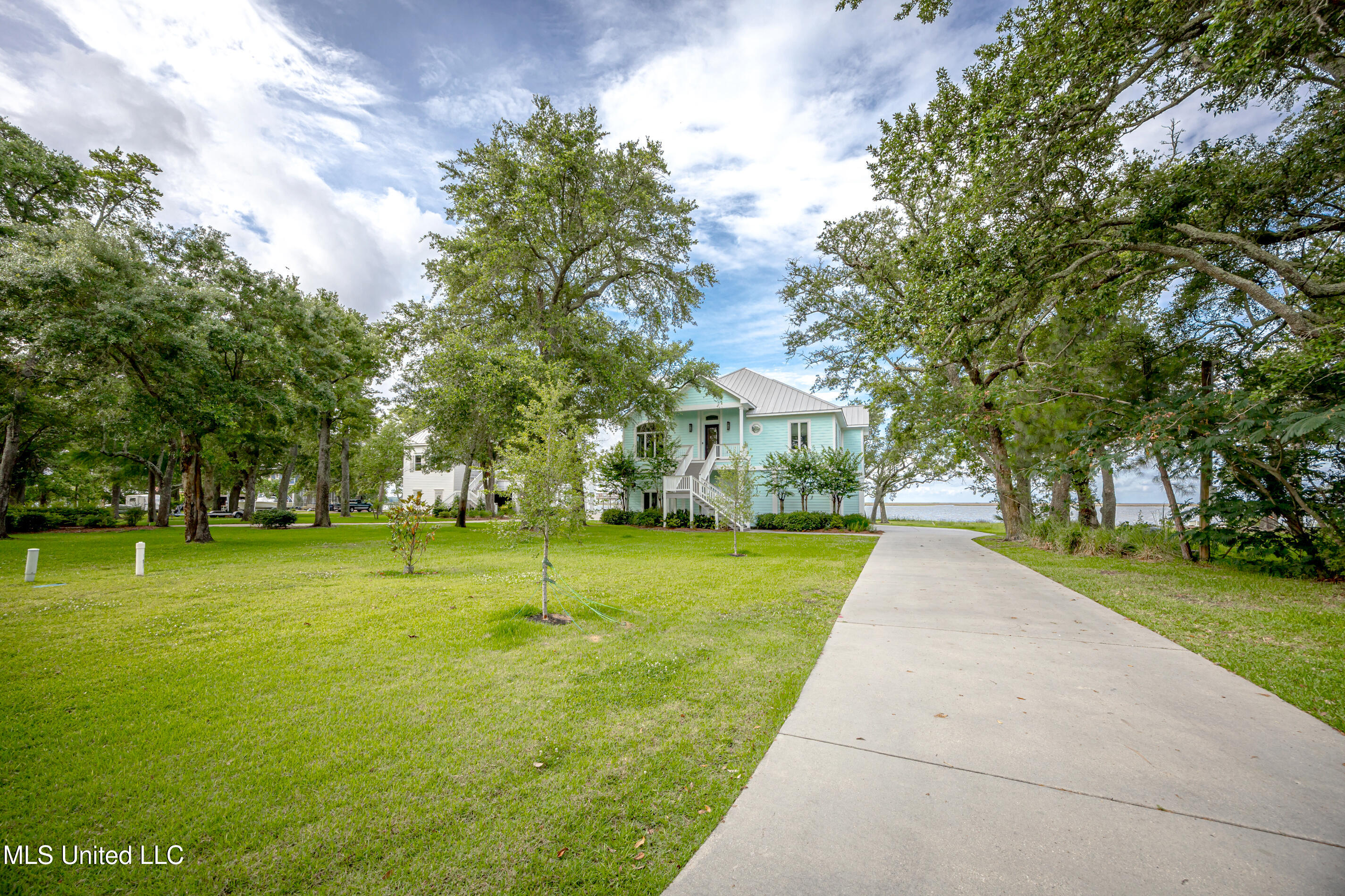 10805 Eagle Nest Road Property Photo 7