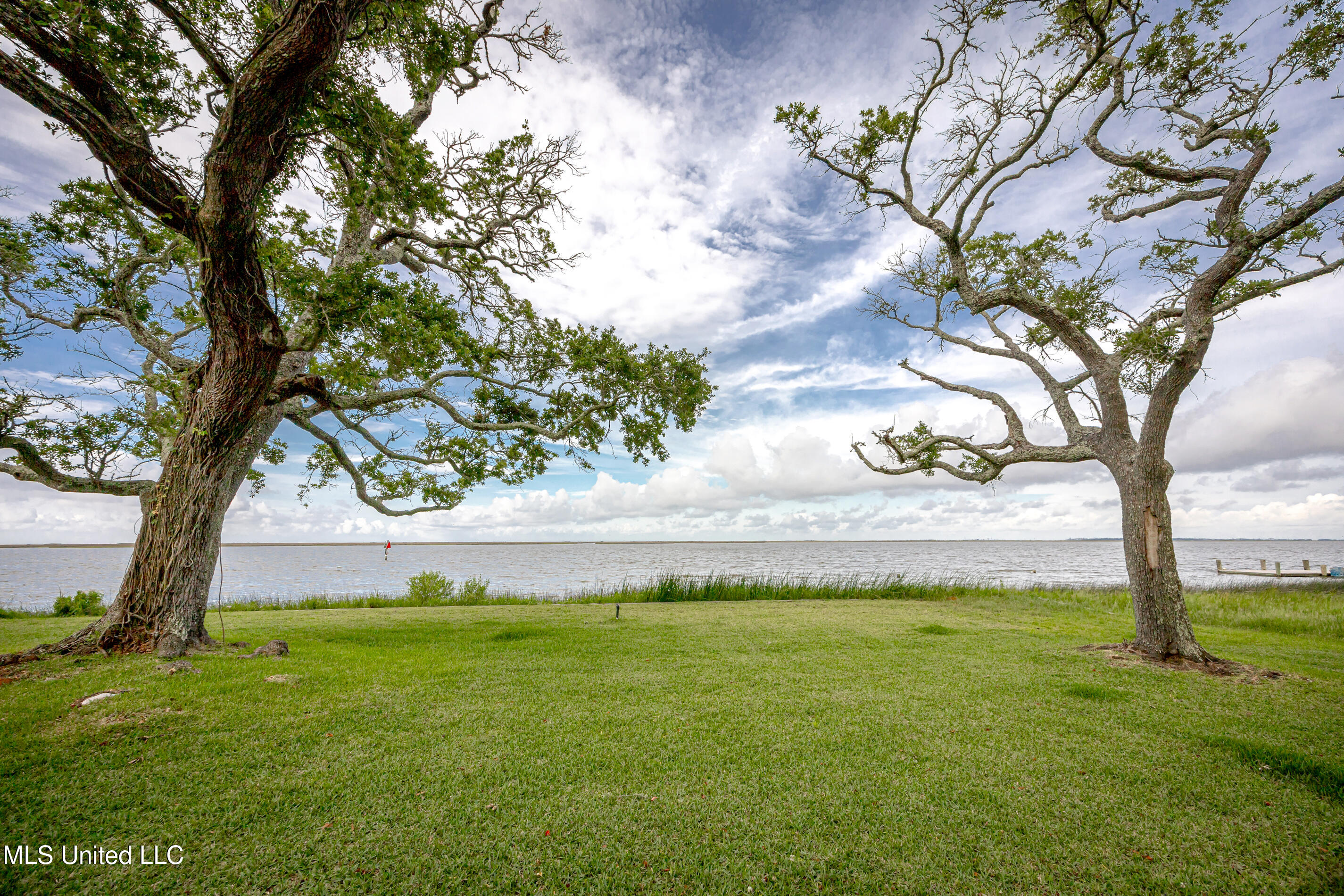 10805 Eagle Nest Road Property Photo 21