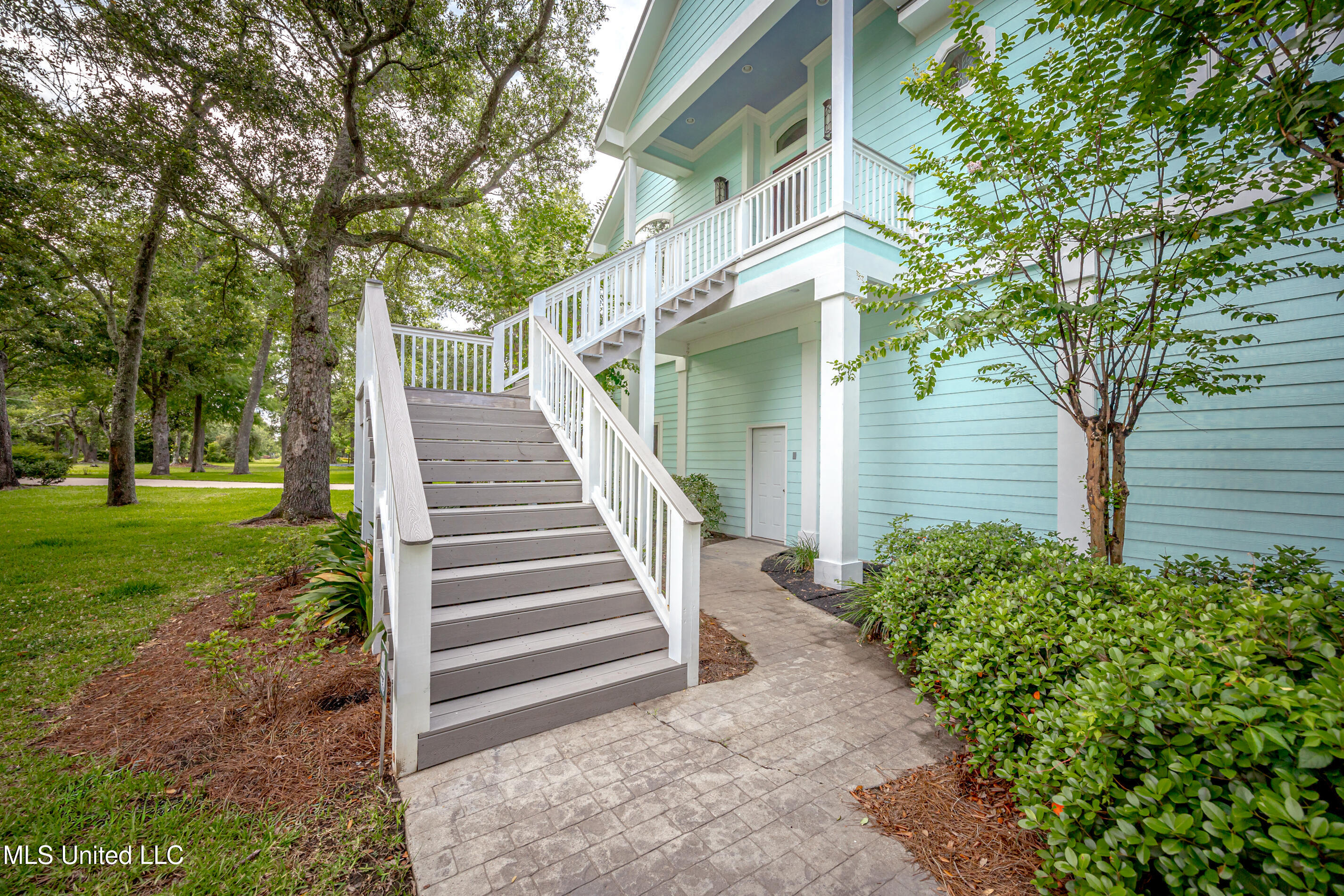 10805 Eagle Nest Road Property Photo 28