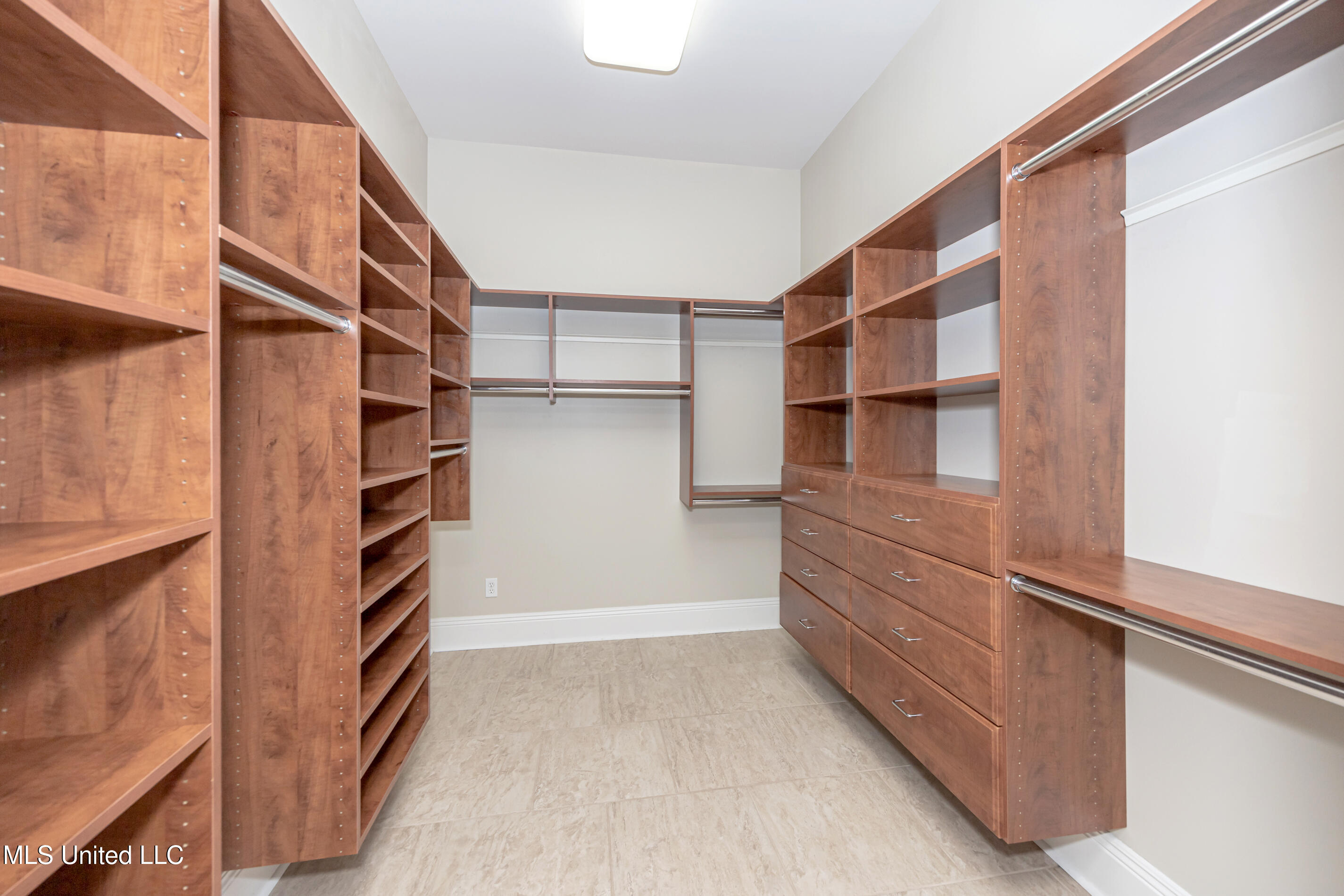 10805 Eagle Nest Road Property Photo 57