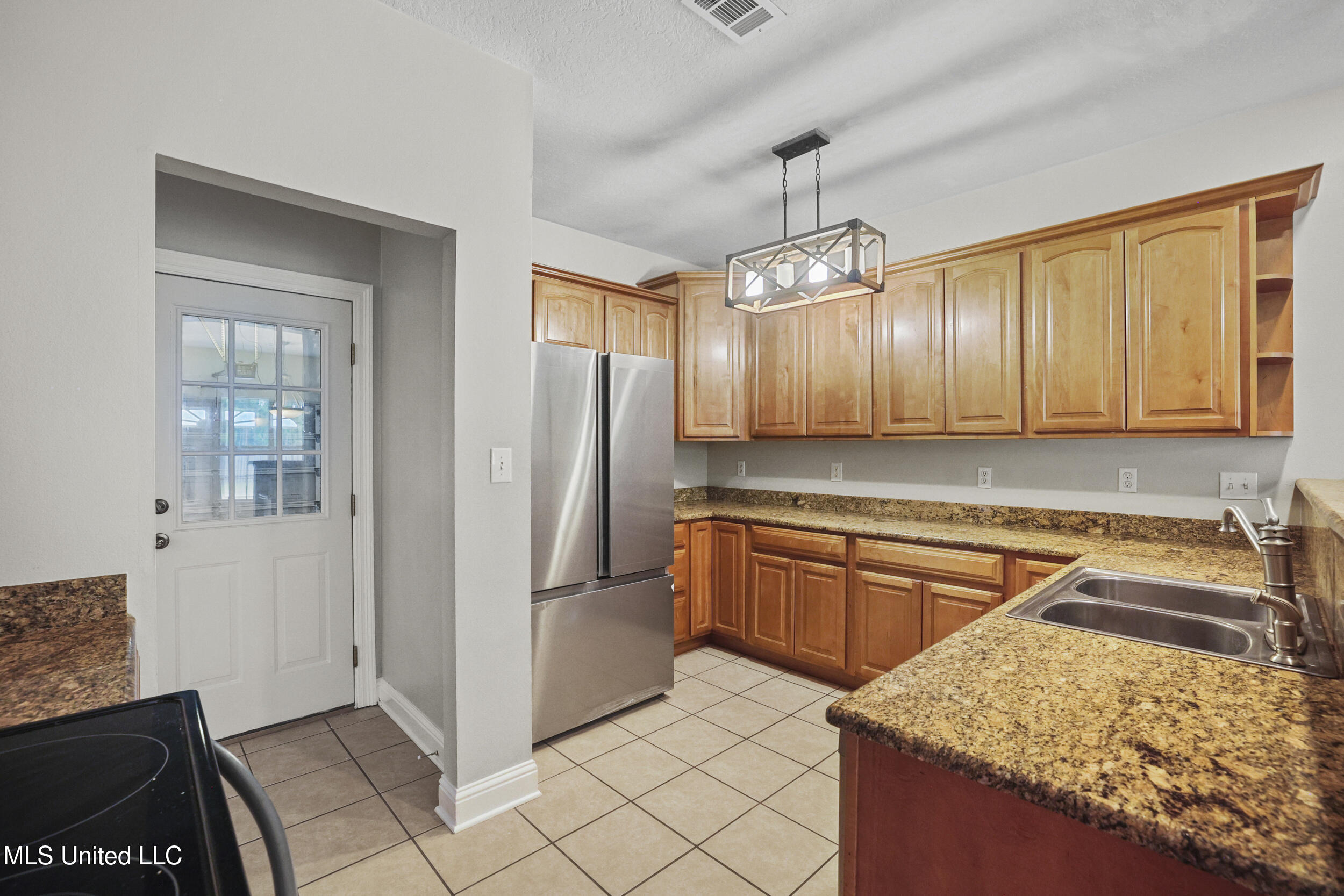 1817 Shelby Lane Property Photo 19
