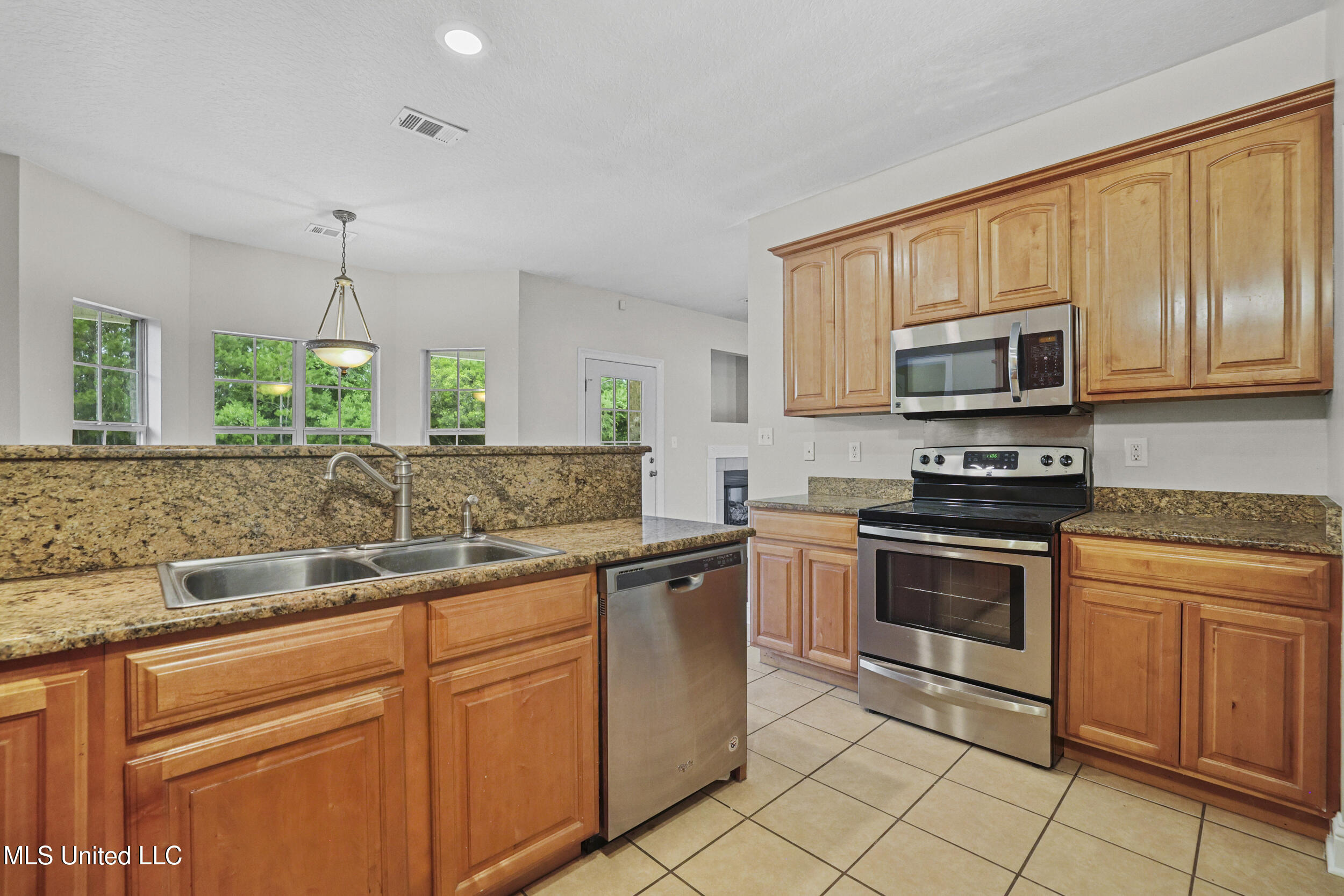 1817 Shelby Lane Property Photo 21