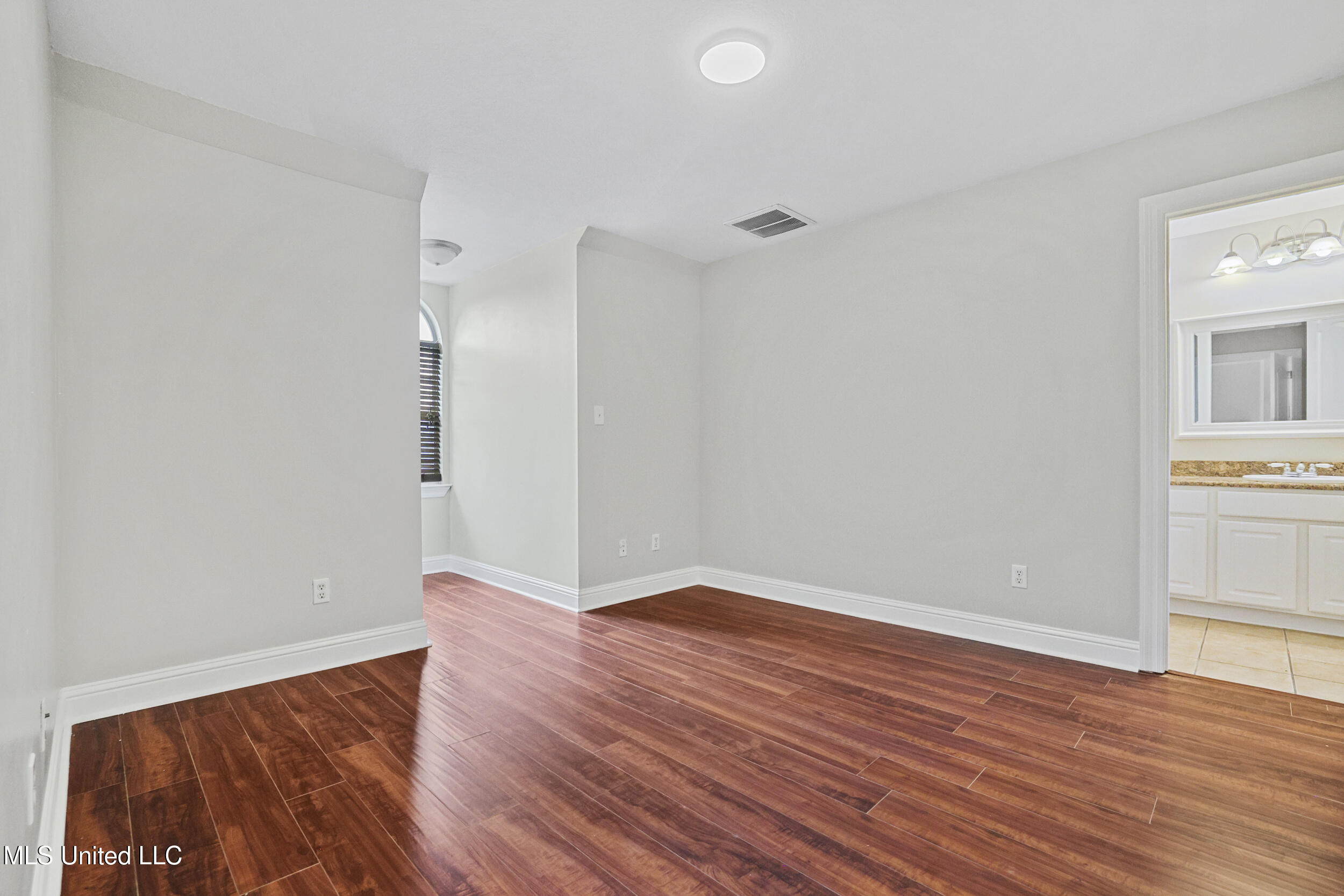 1817 Shelby Lane Property Photo 34