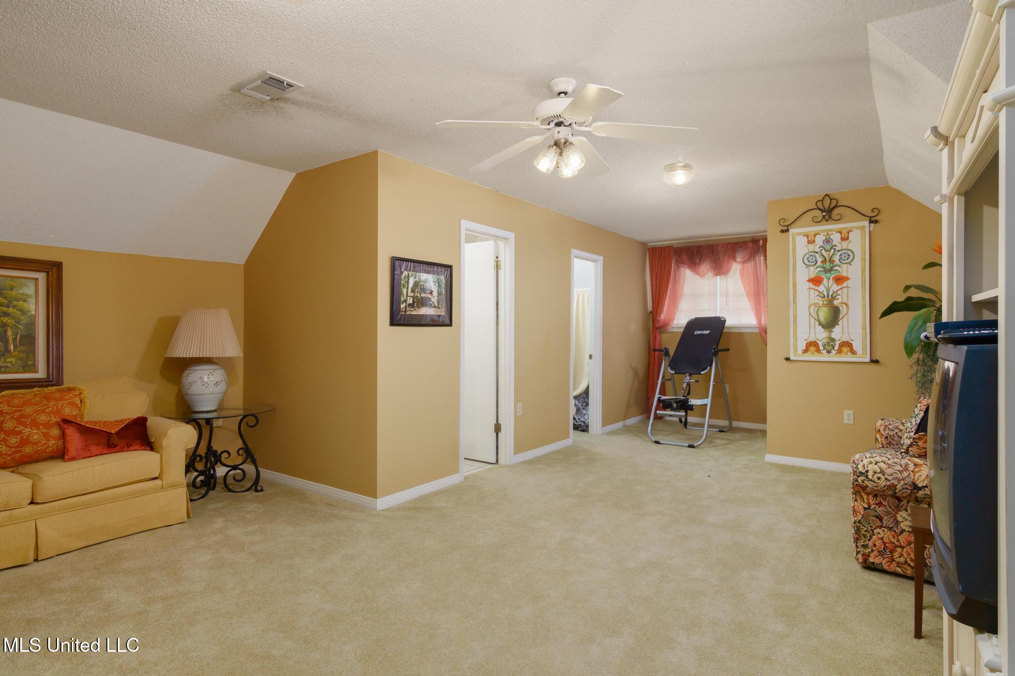 4519 Highway 589 Property Photo 24