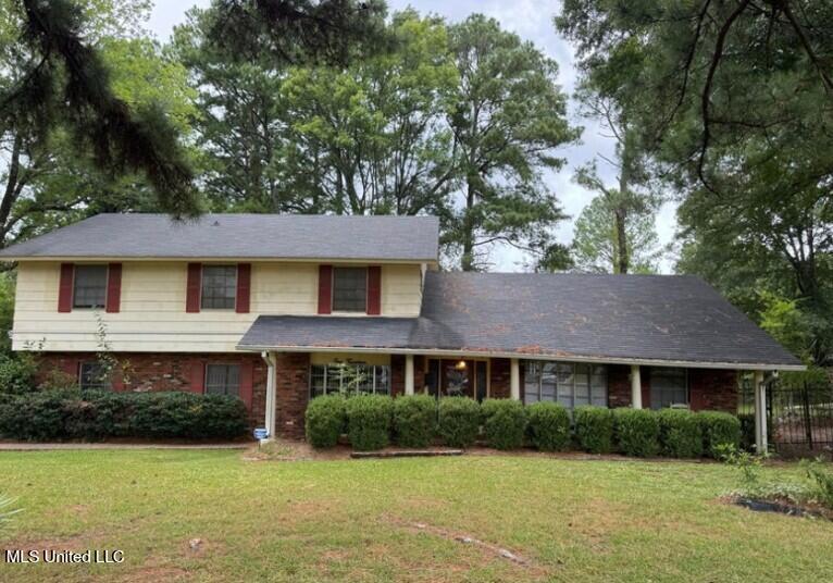 114 California Place Property Photo 1
