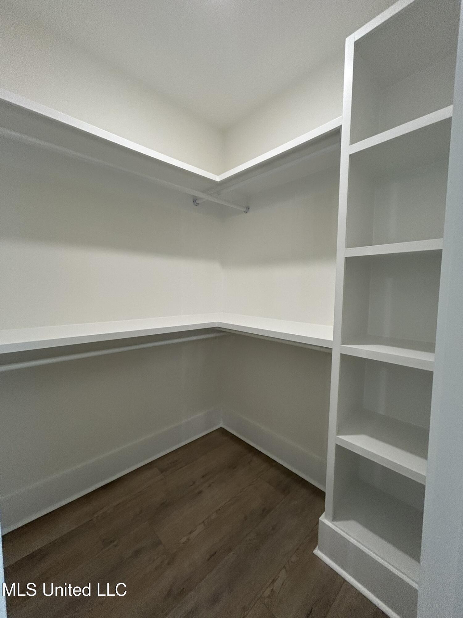 3076 Highland Avenue Property Photo 17