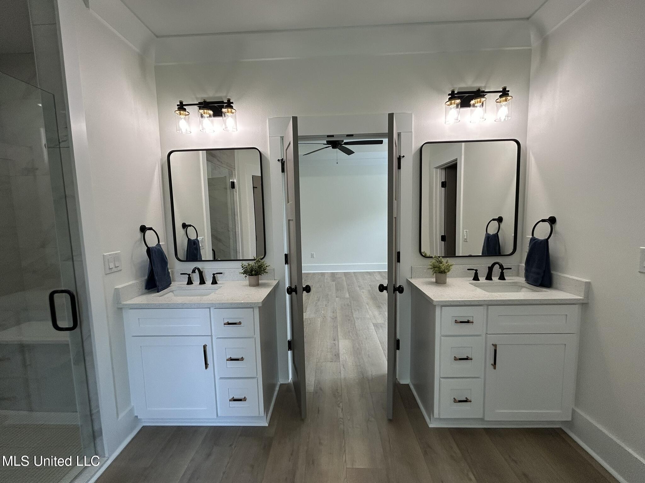 3076 Highland Avenue Property Photo 18