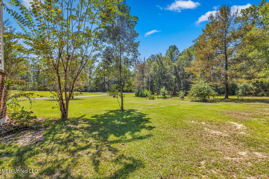 20507 Old Biloxi Road Property Photo 4