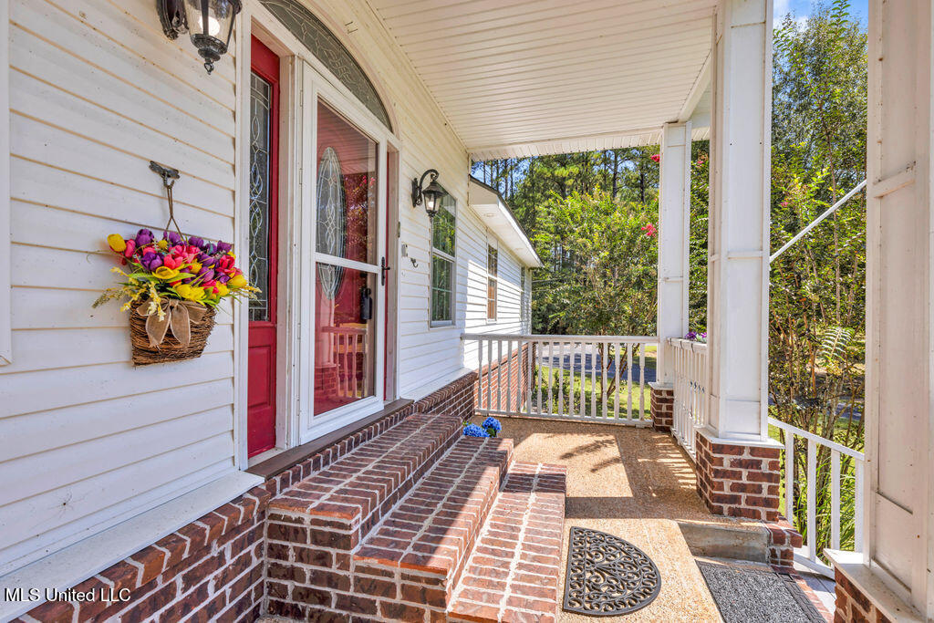 20507 Old Biloxi Road Property Photo 6