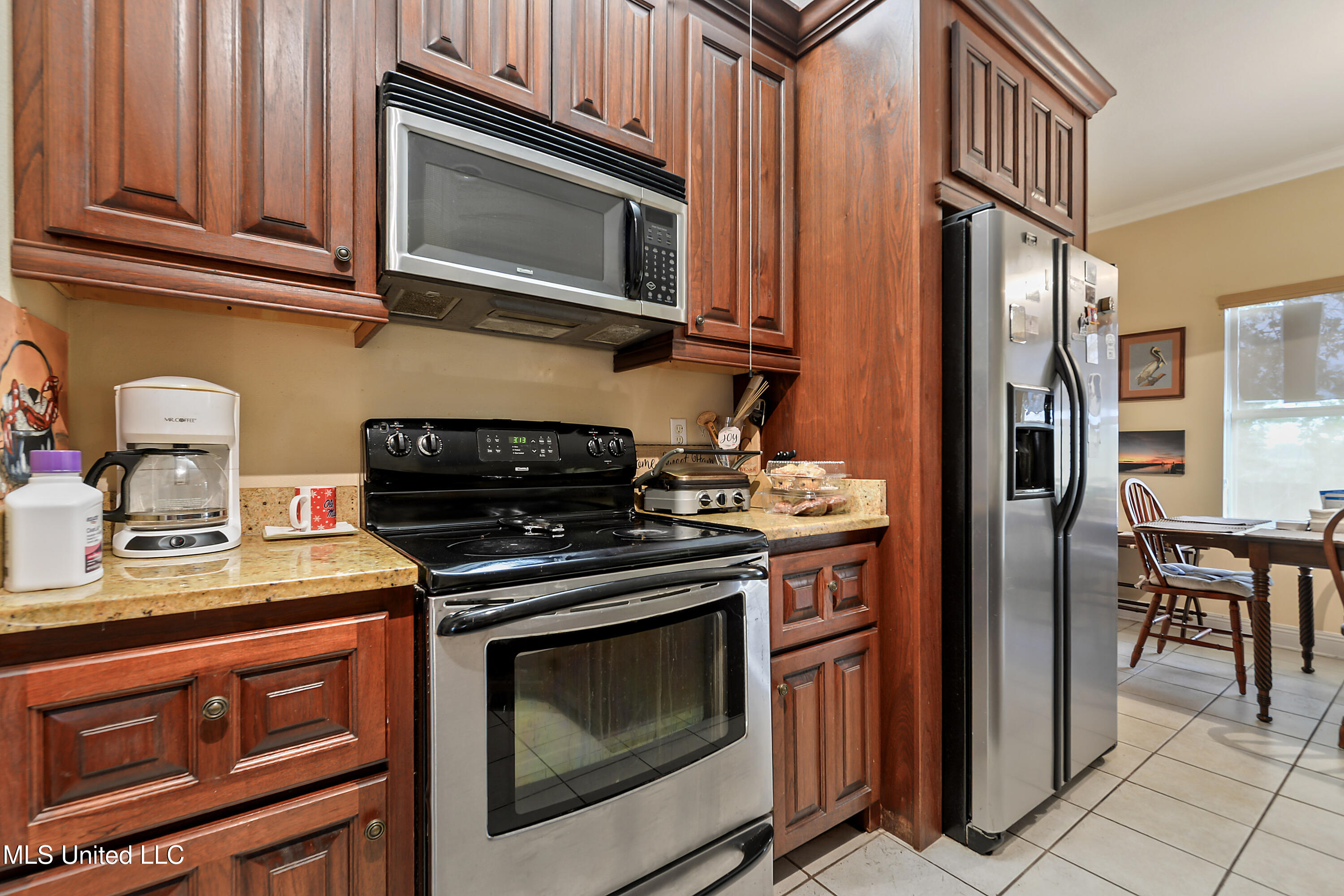 2325 Rue Beaux Chenes Property Photo 8