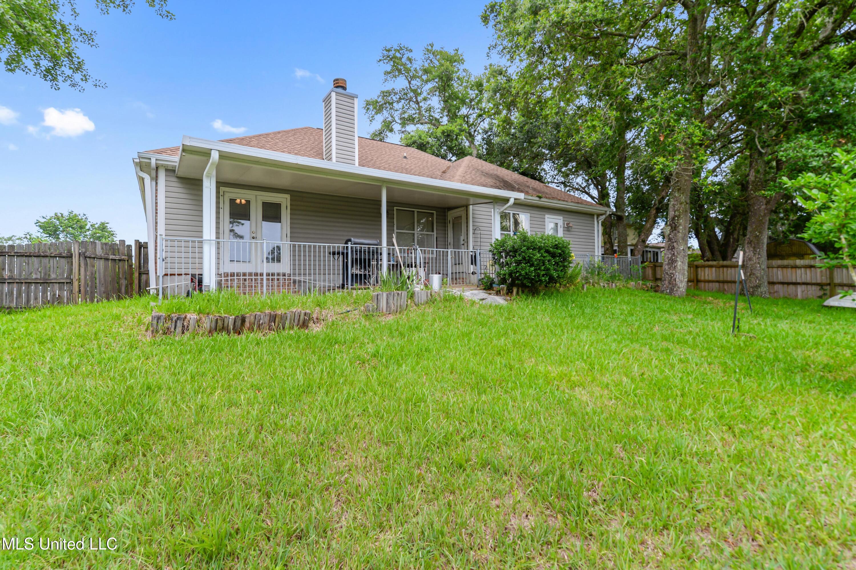 2325 Rue Beaux Chenes Property Photo 23