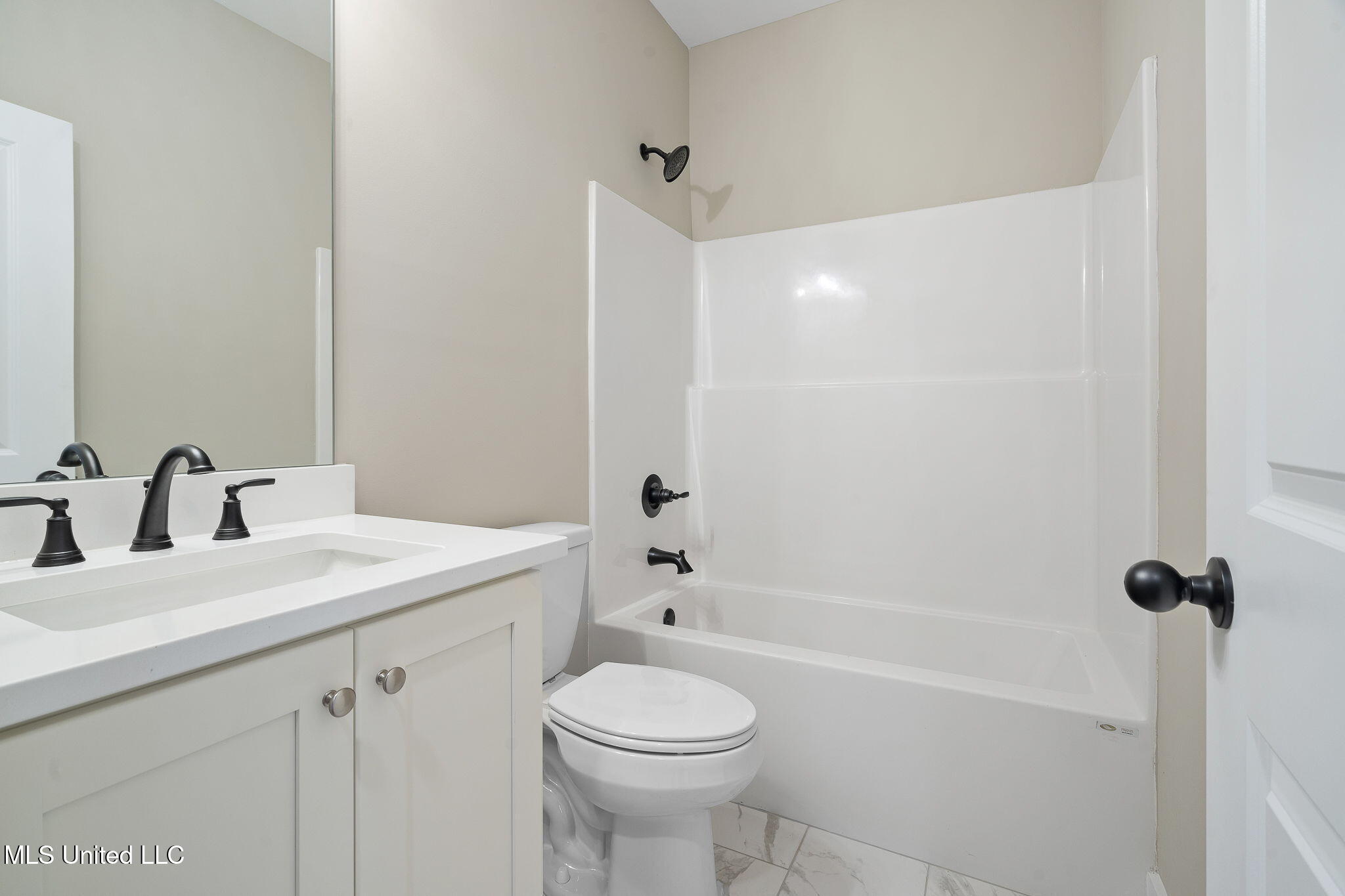 7684 Ridgefield Drive Property Photo 20