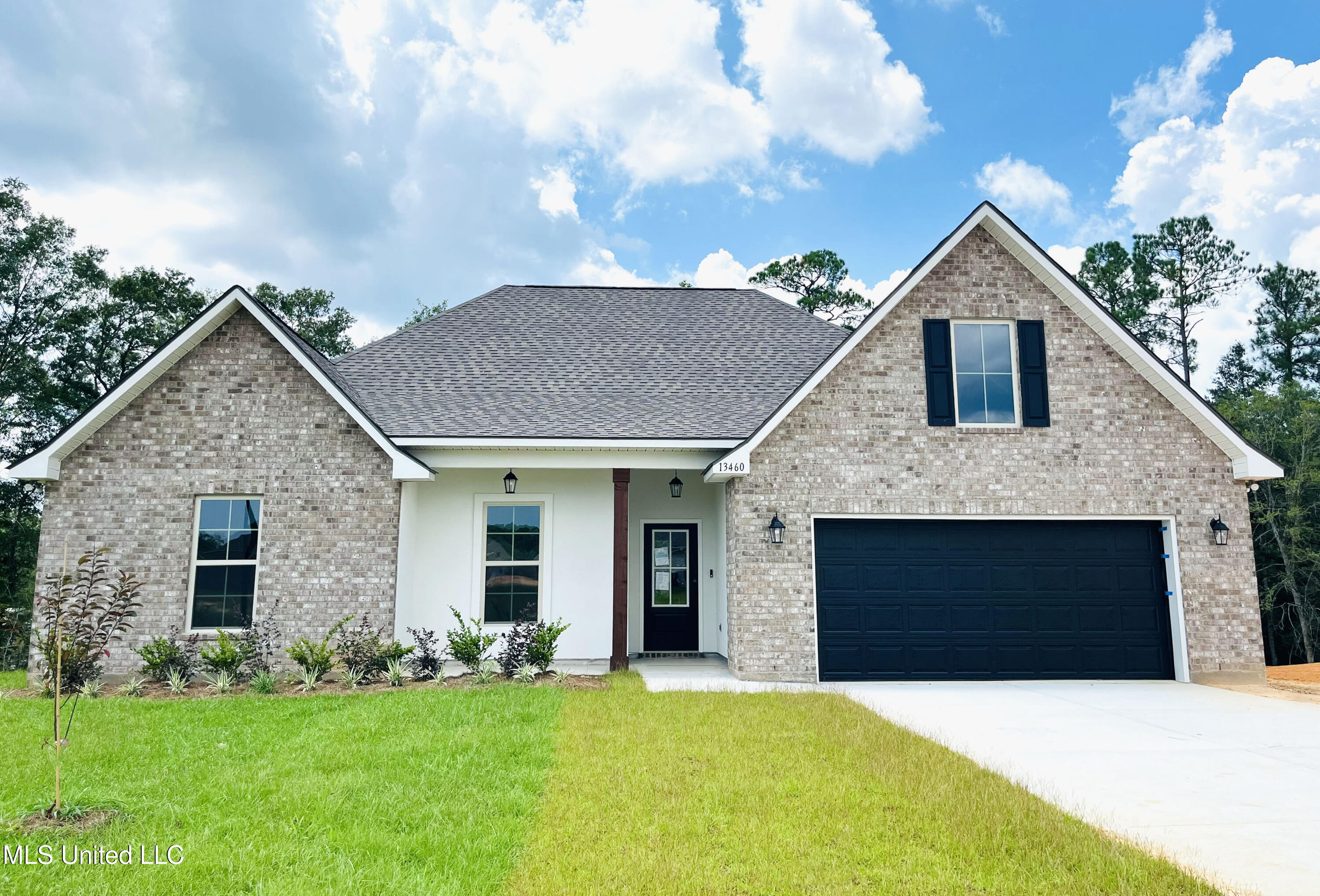13460 Swan Ridge Circle Property Photo 1