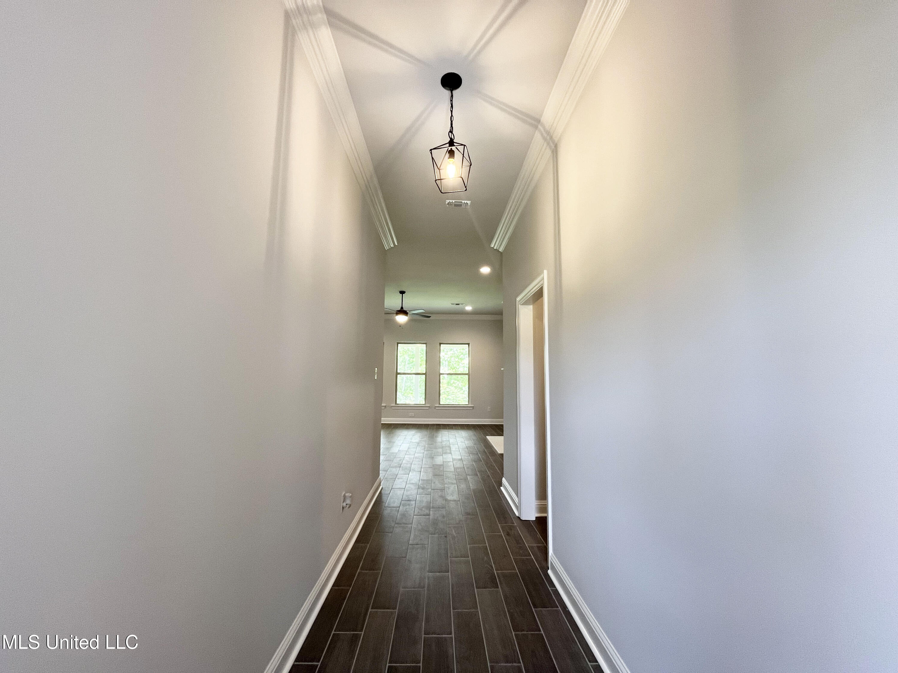 13460 Swan Ridge Circle Property Photo 2