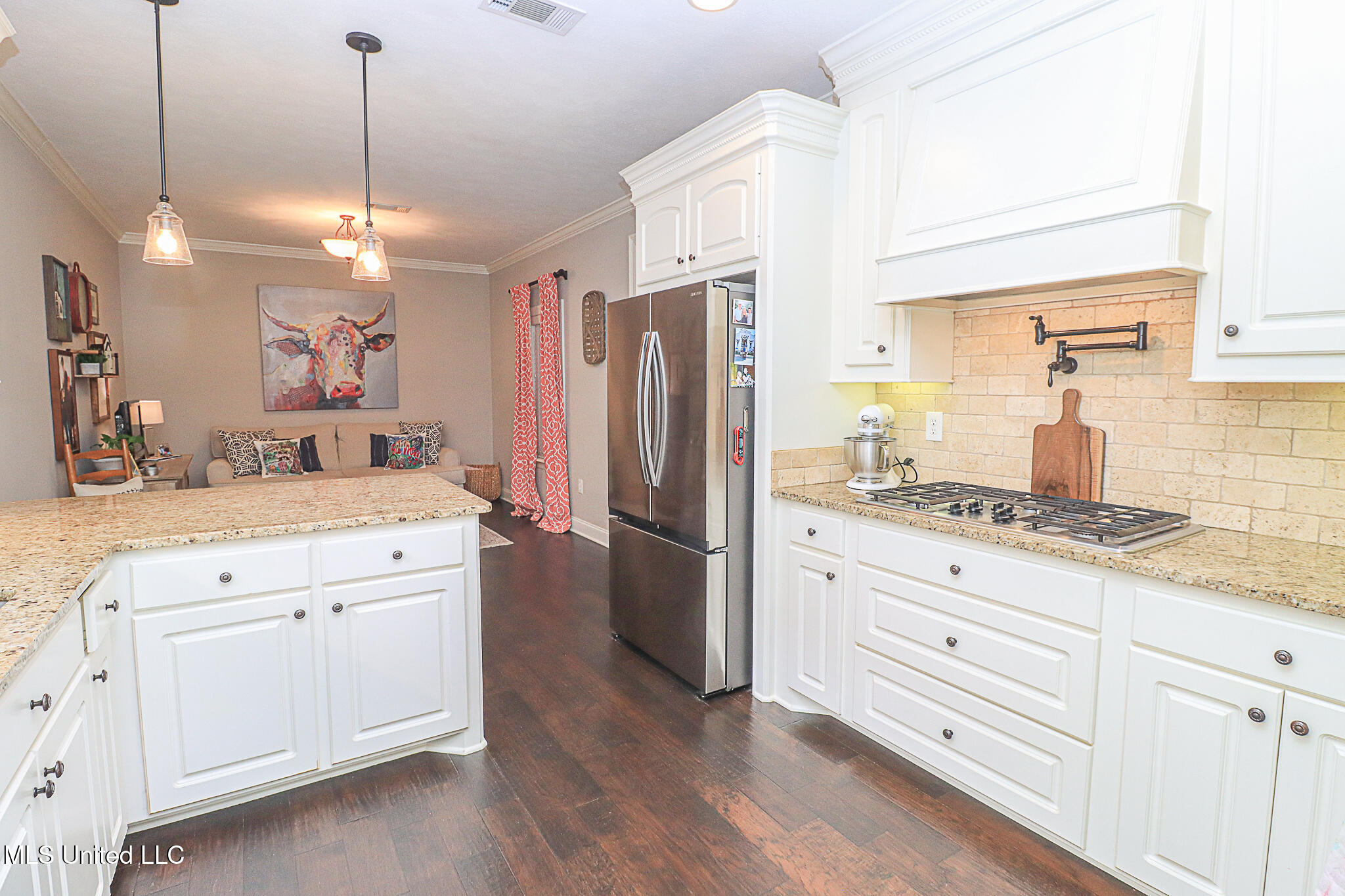 109 Elizabeth Drive Property Photo 12