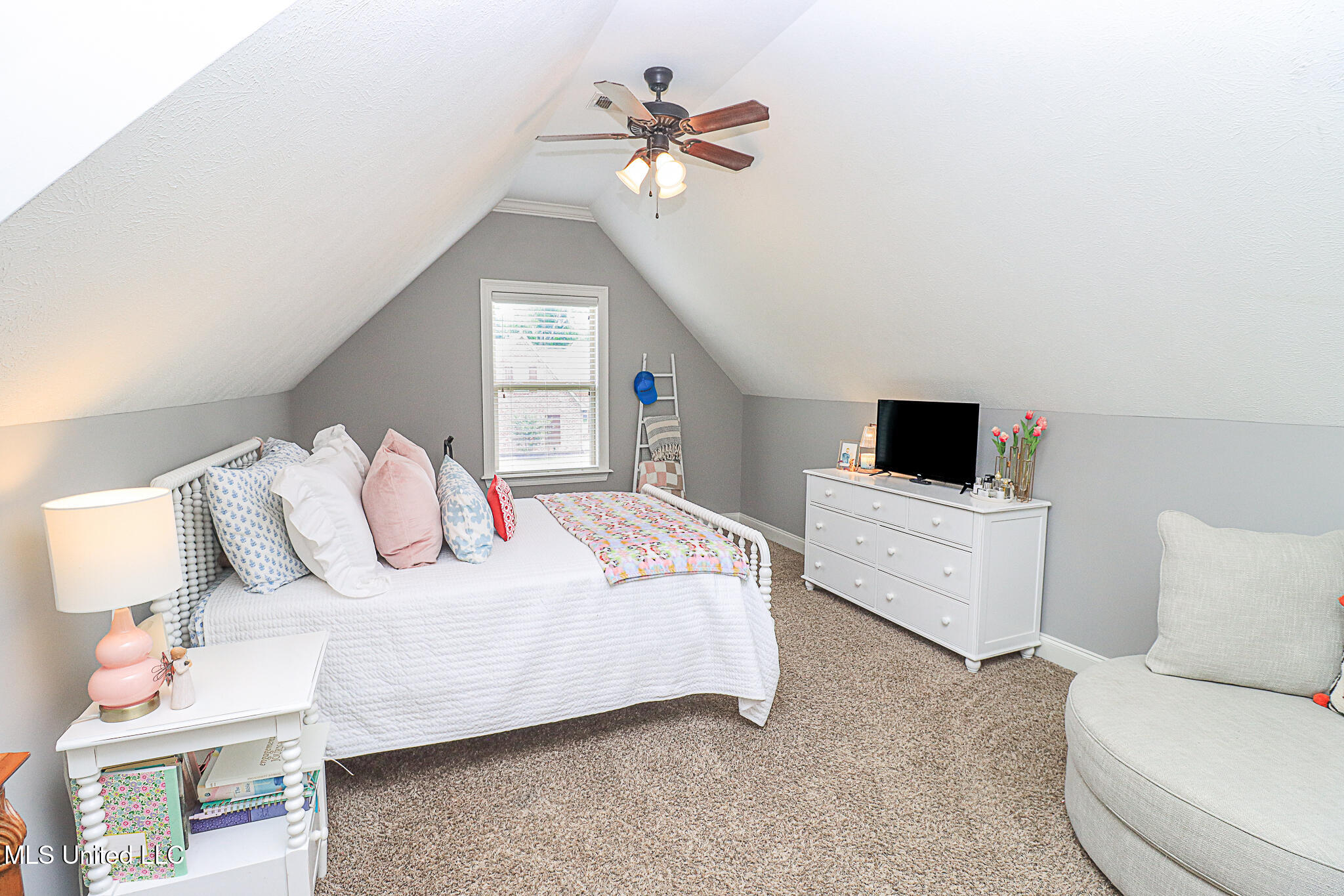 109 Elizabeth Drive Property Photo 48