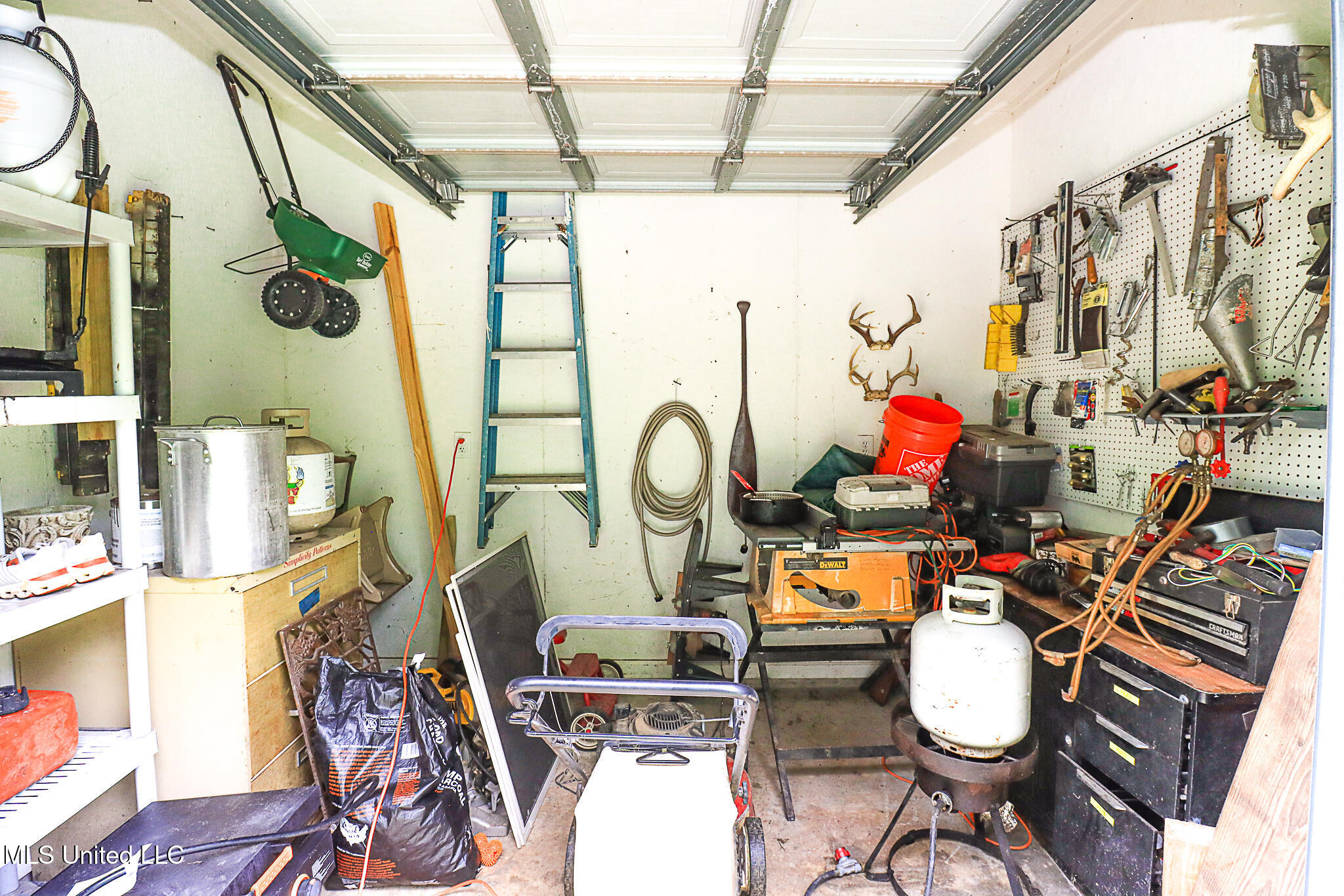 109 Elizabeth Drive Property Photo 66