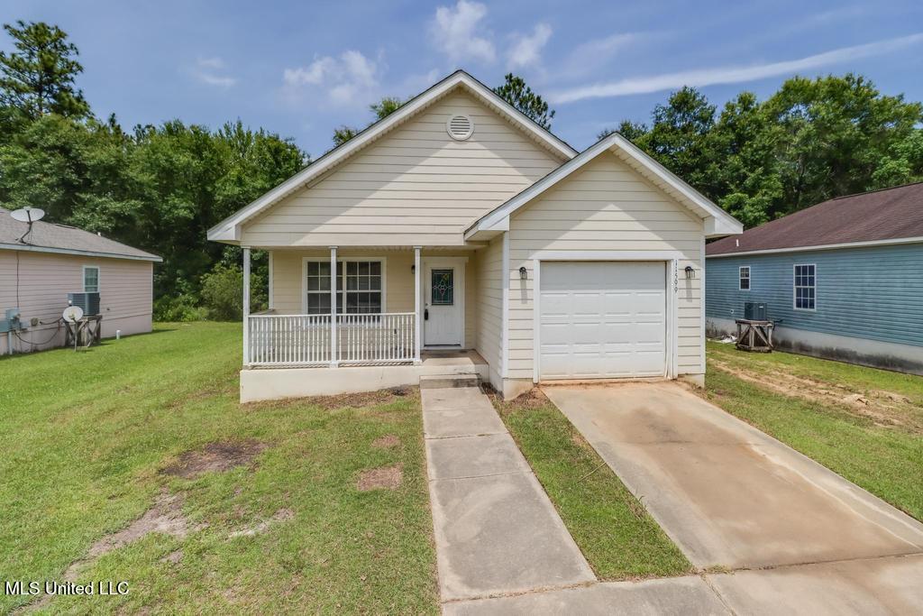 11599 Acorn Drive Property Photo
