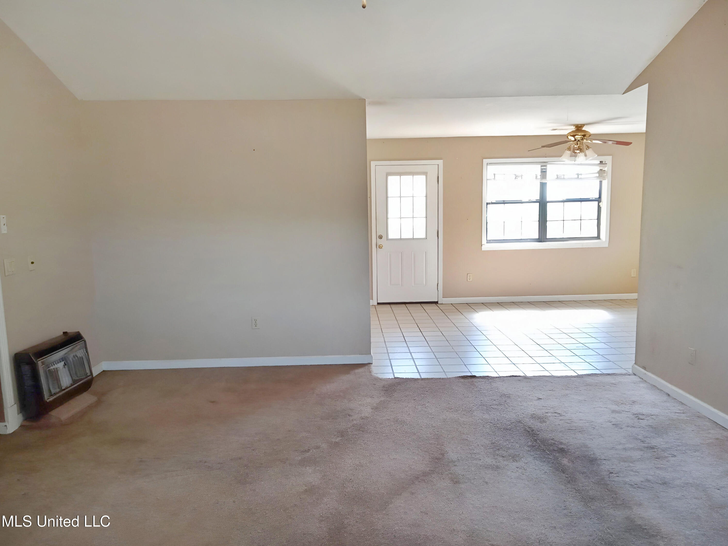 120 Harrison Lane Property Photo 5