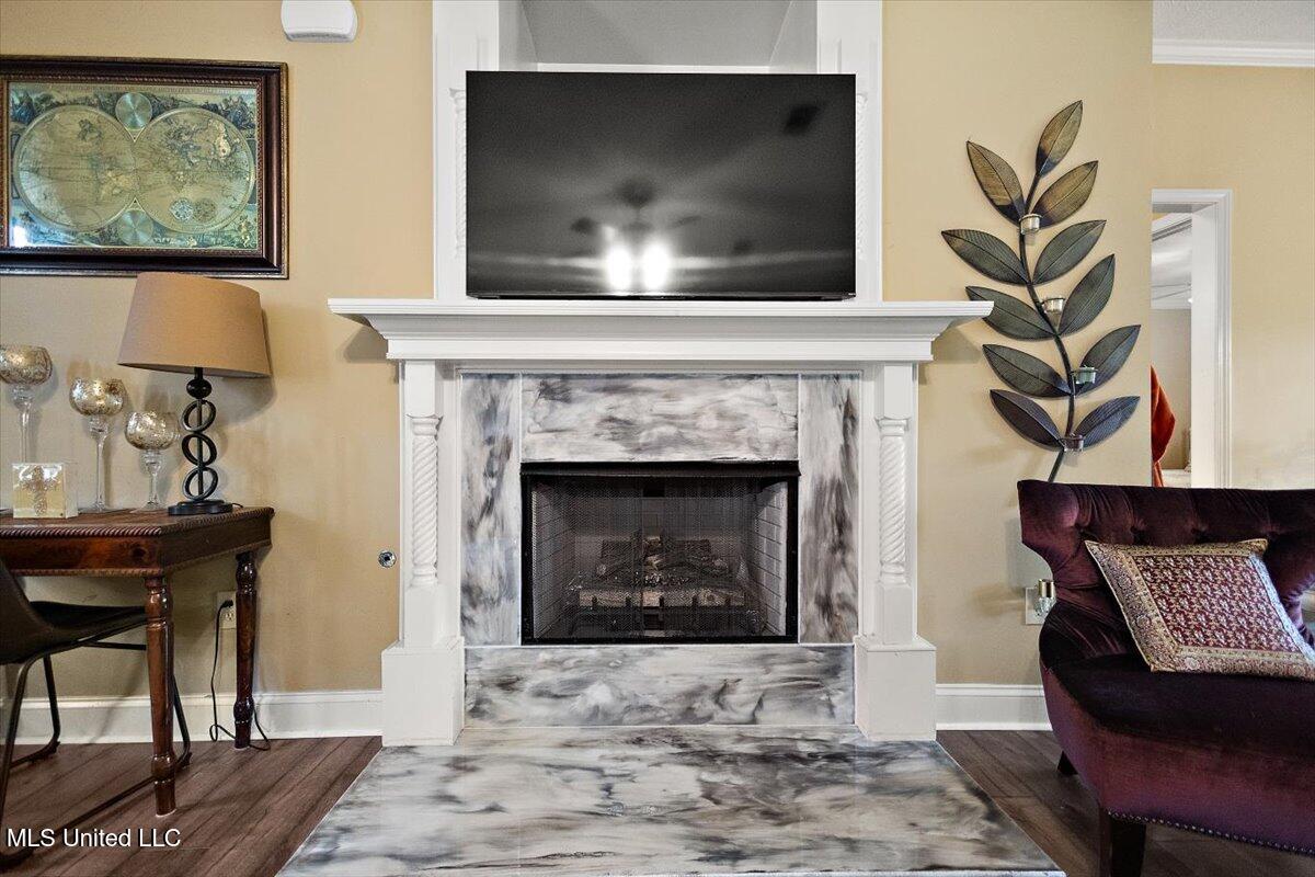 602 Oakview Way Property Photo 7