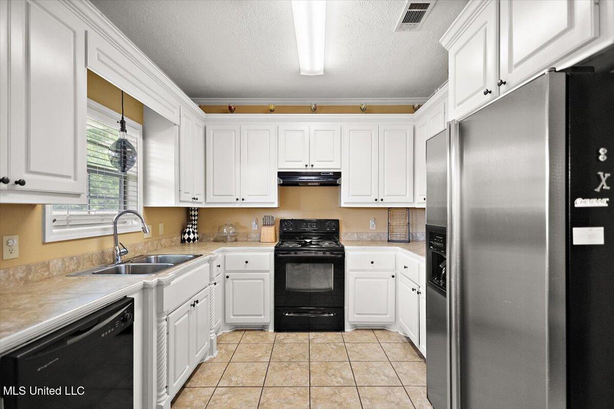 602 Oakview Way Property Photo 11