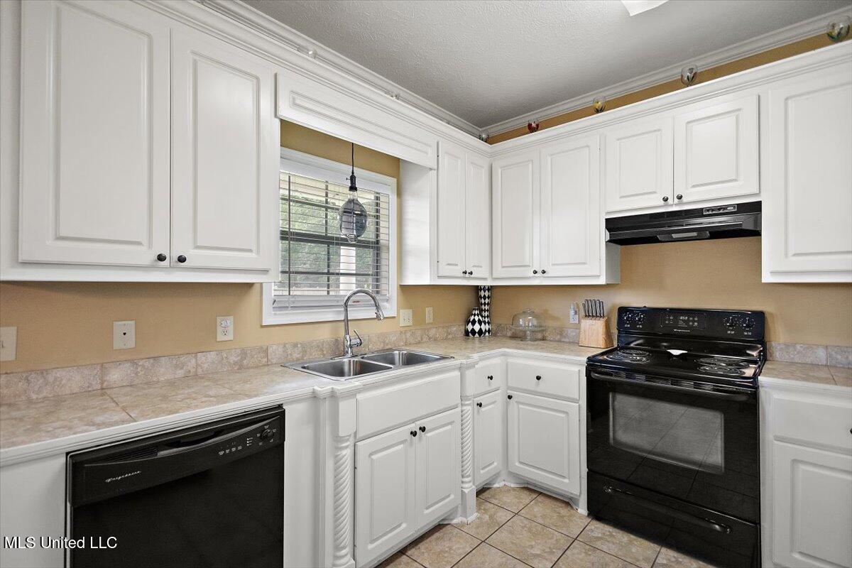 602 Oakview Way Property Photo 13