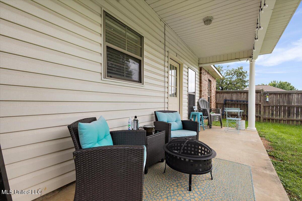 602 Oakview Way Property Photo 24