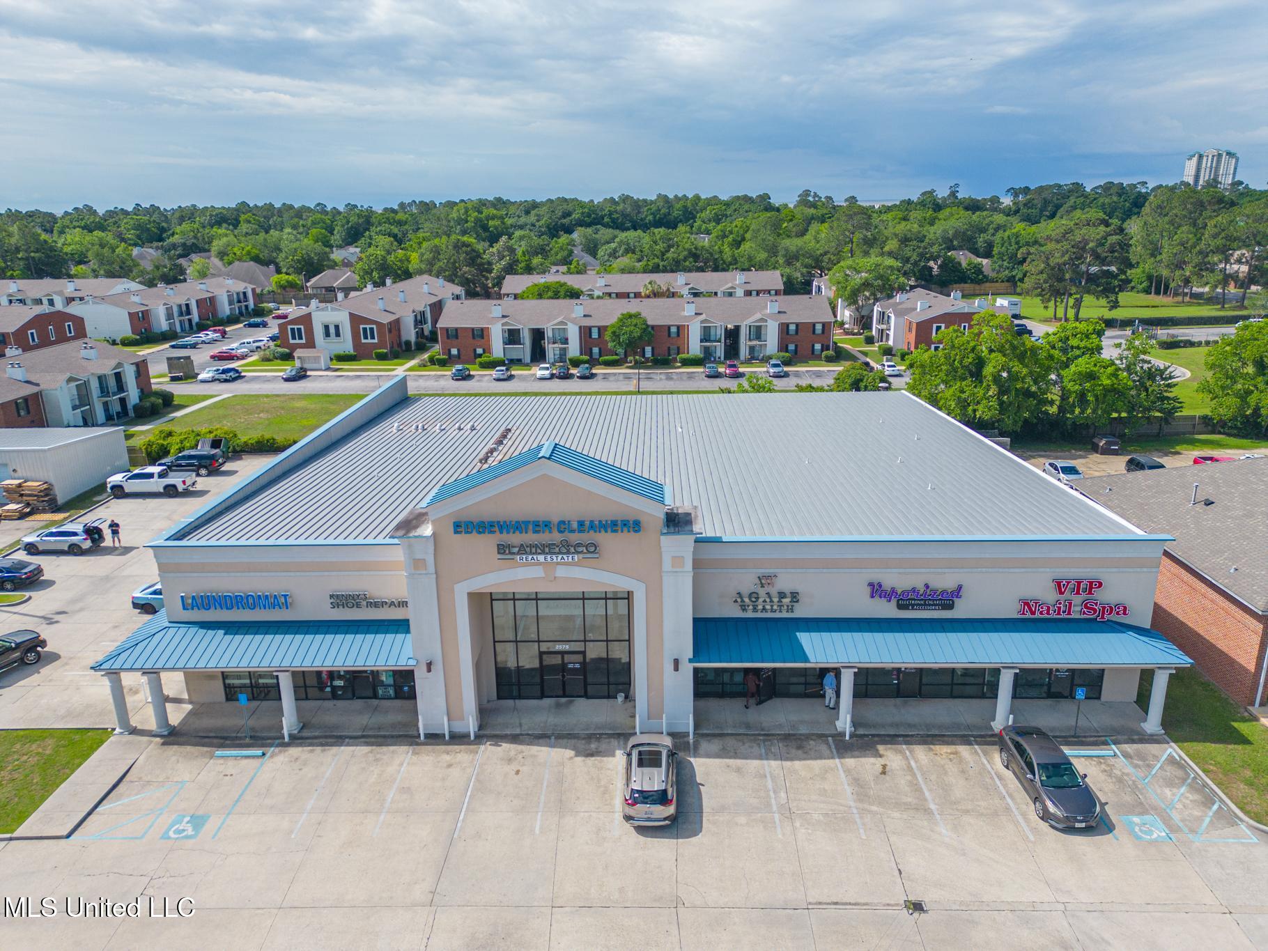 2575 Pass Road Property Photo 1