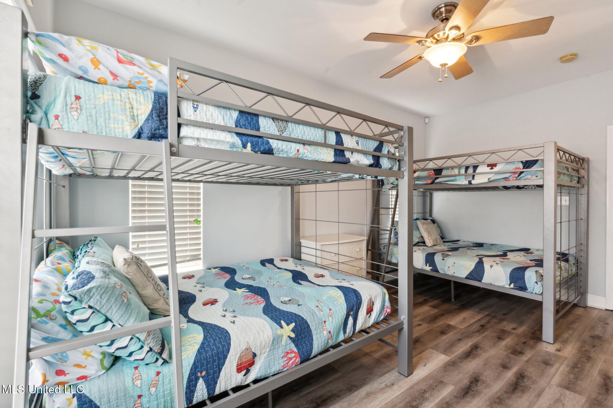 6241 Shawnee Street Property Photo 10