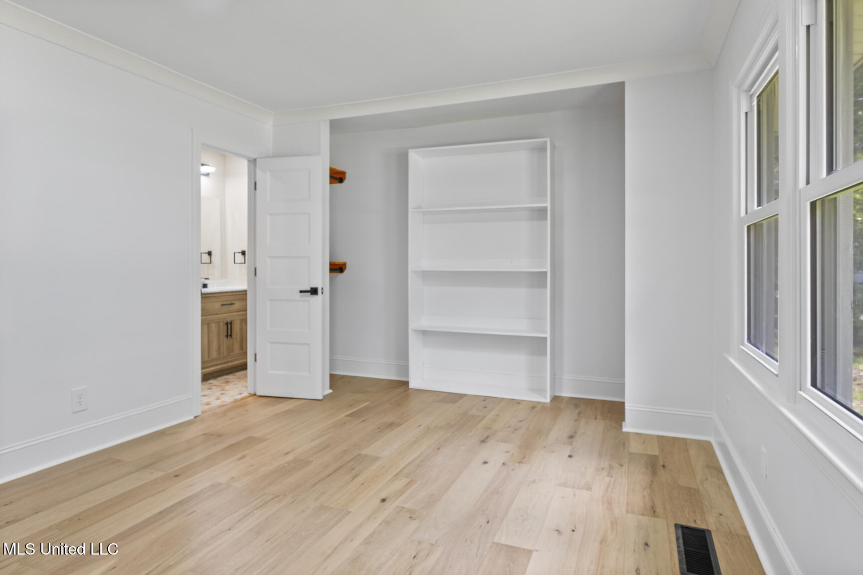1606 Lockwood Avenue Property Photo 25